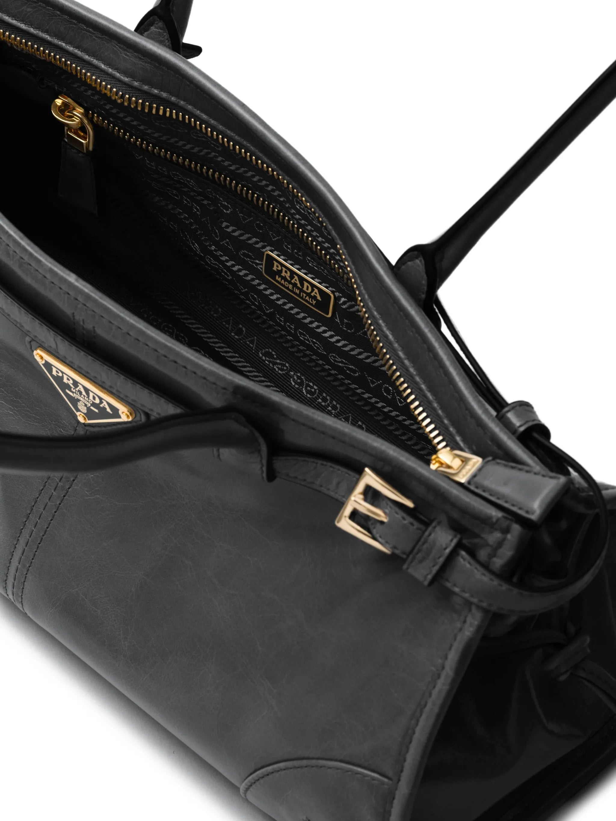 Bonnie medium leather handbag