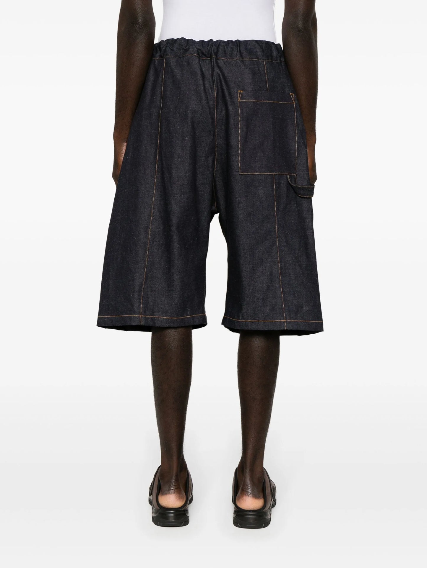 pleated wide-leg denim shorts