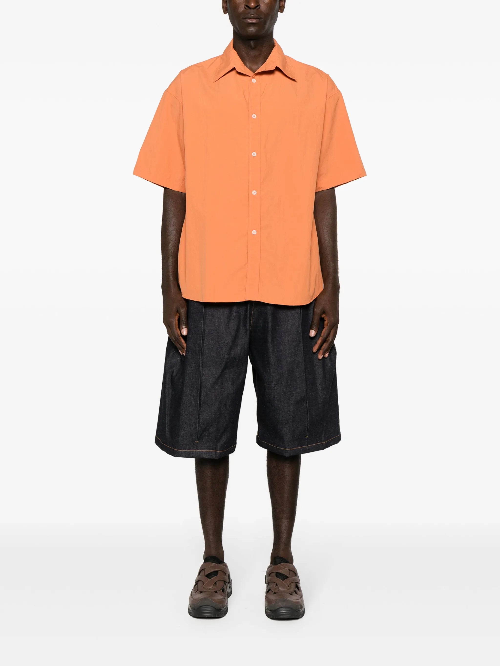 pleated wide-leg denim shorts
