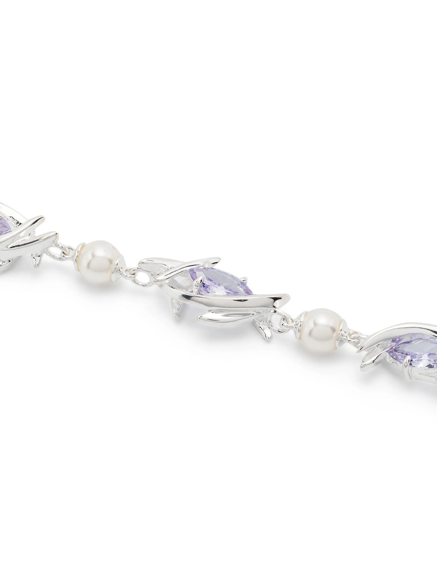 Eryn Navette choker