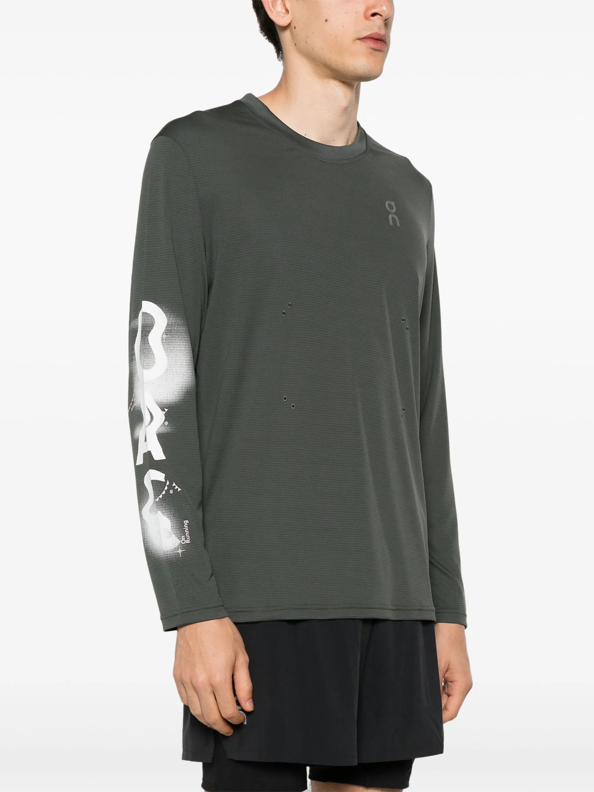 Pace logo-print T-shrit