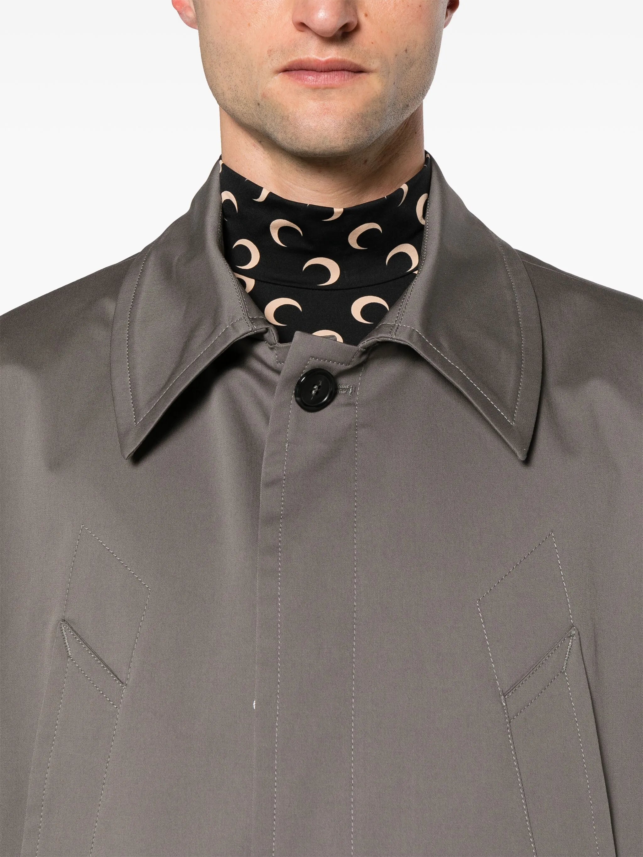 single-breasted trench coat