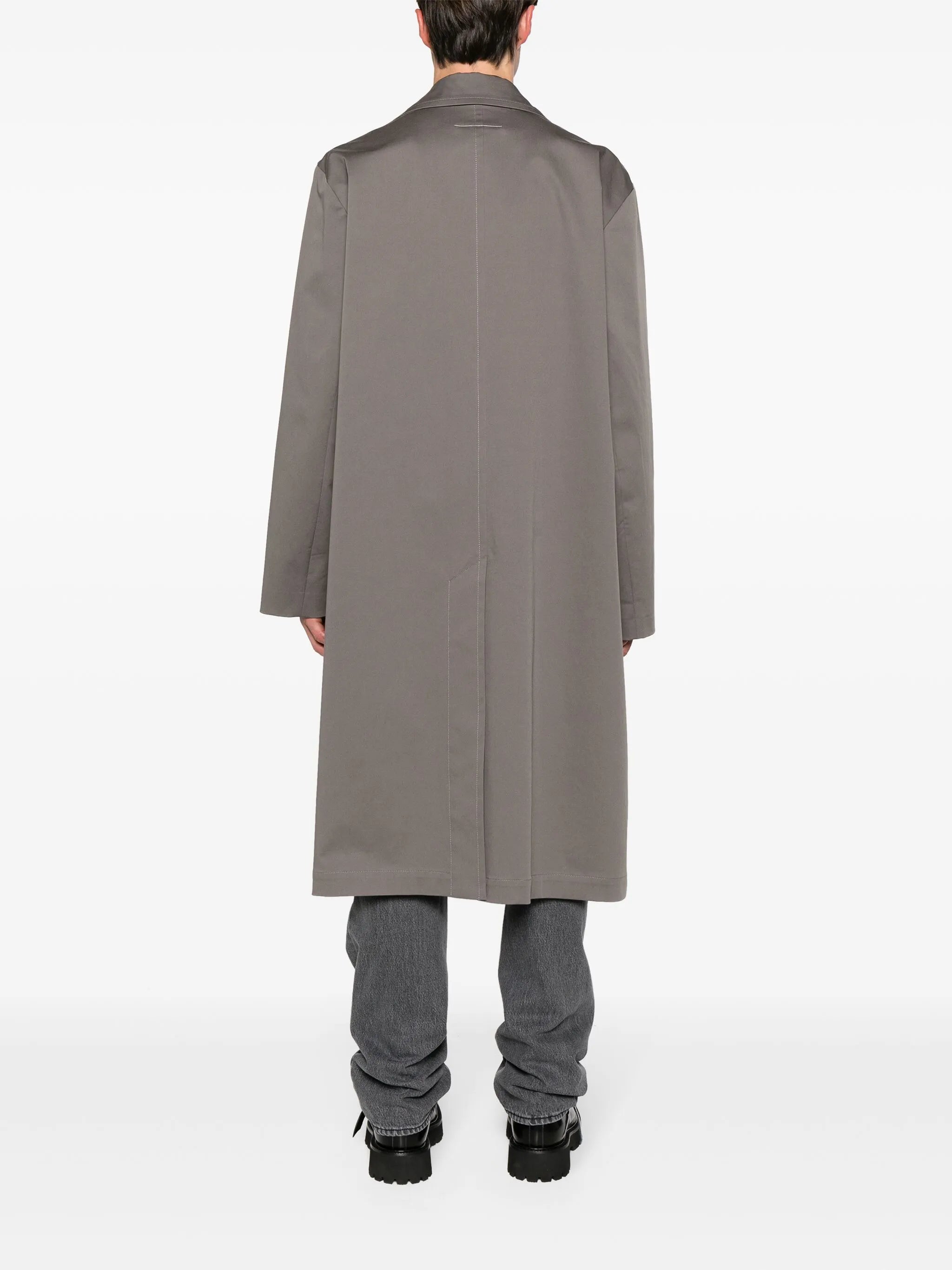 single-breasted trench coat