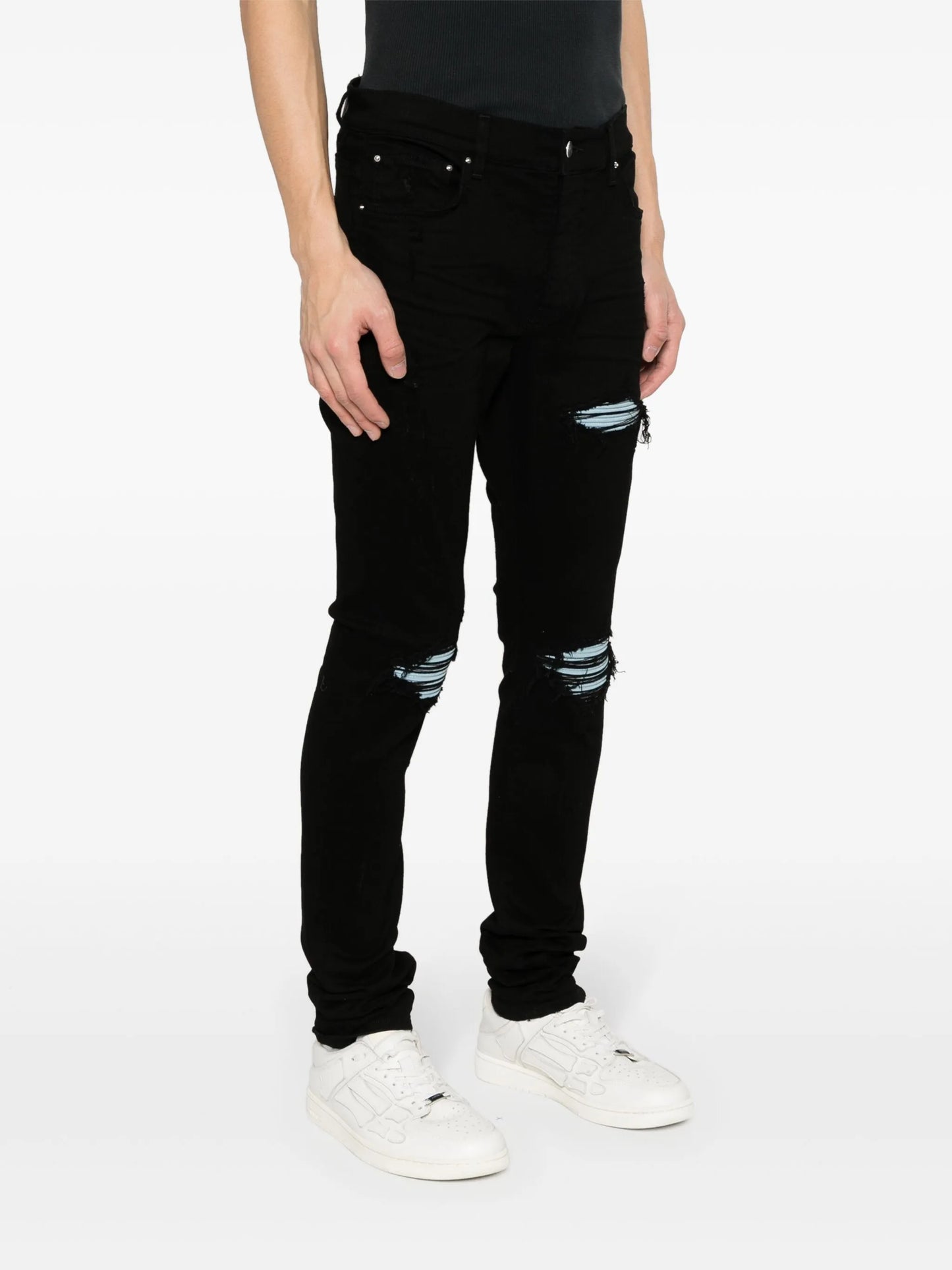 MX1 distressed skinny jeans