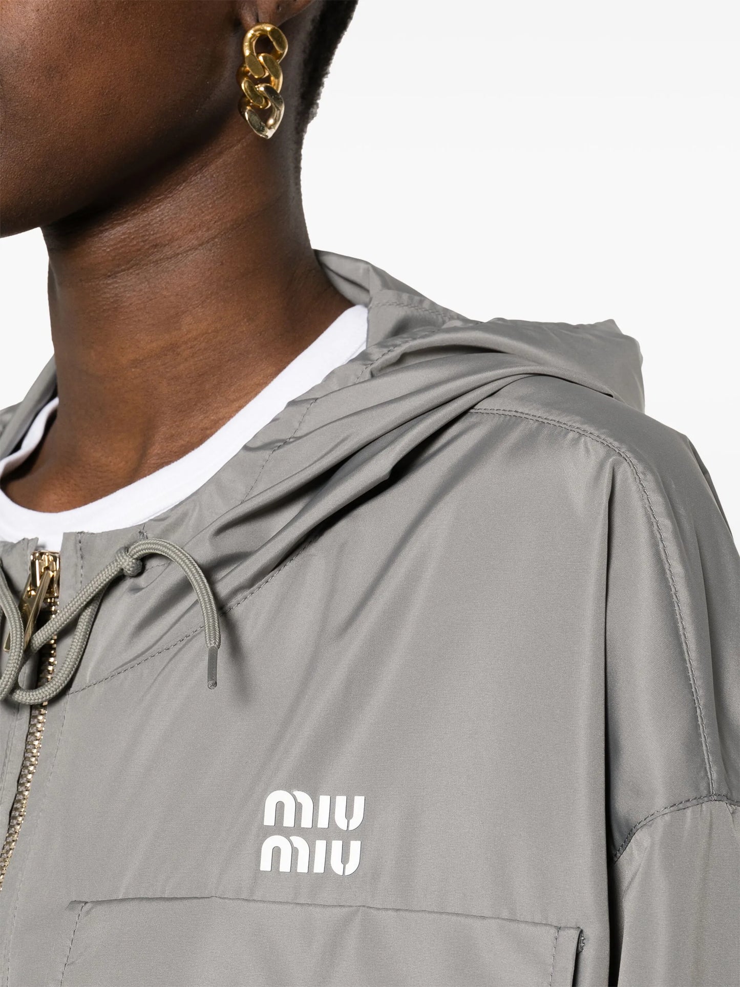 logo-appliqué water-repellent jacket