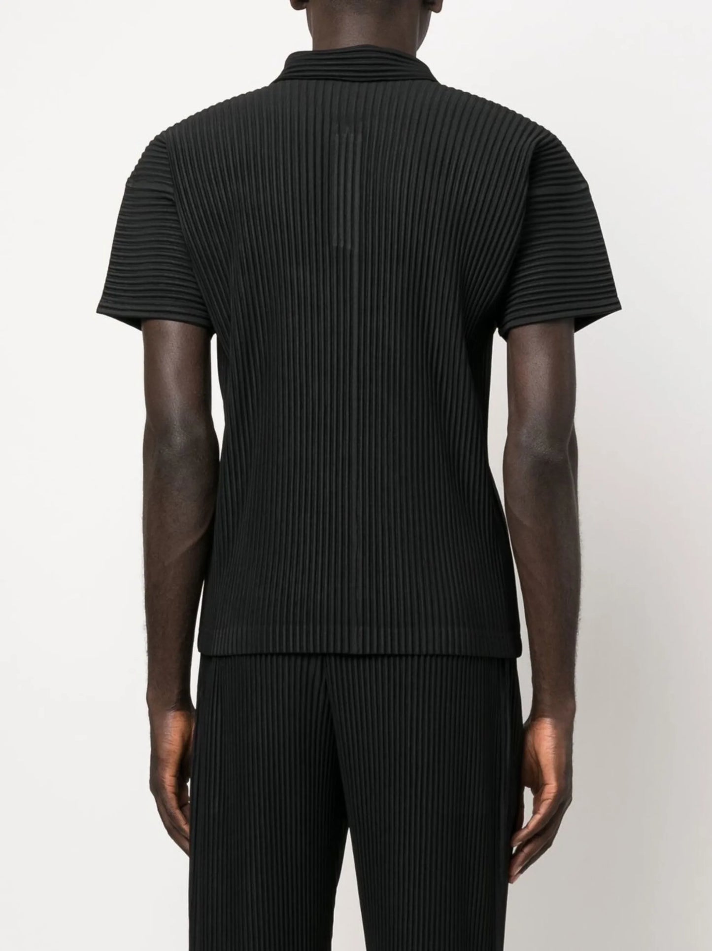Basic plissé polo shirt