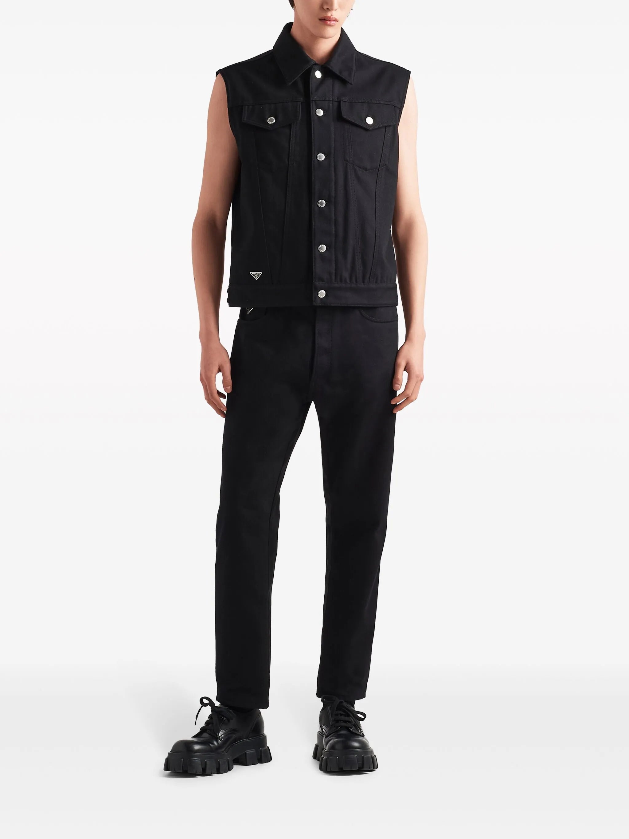 mid-rise straight-leg jeans