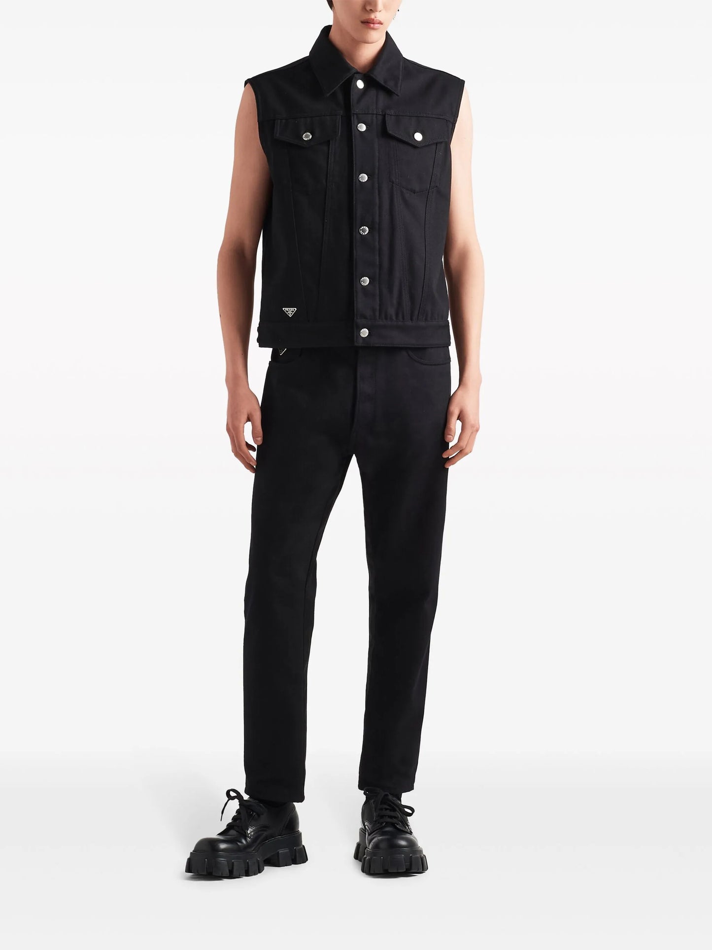mid-rise straight-leg jeans