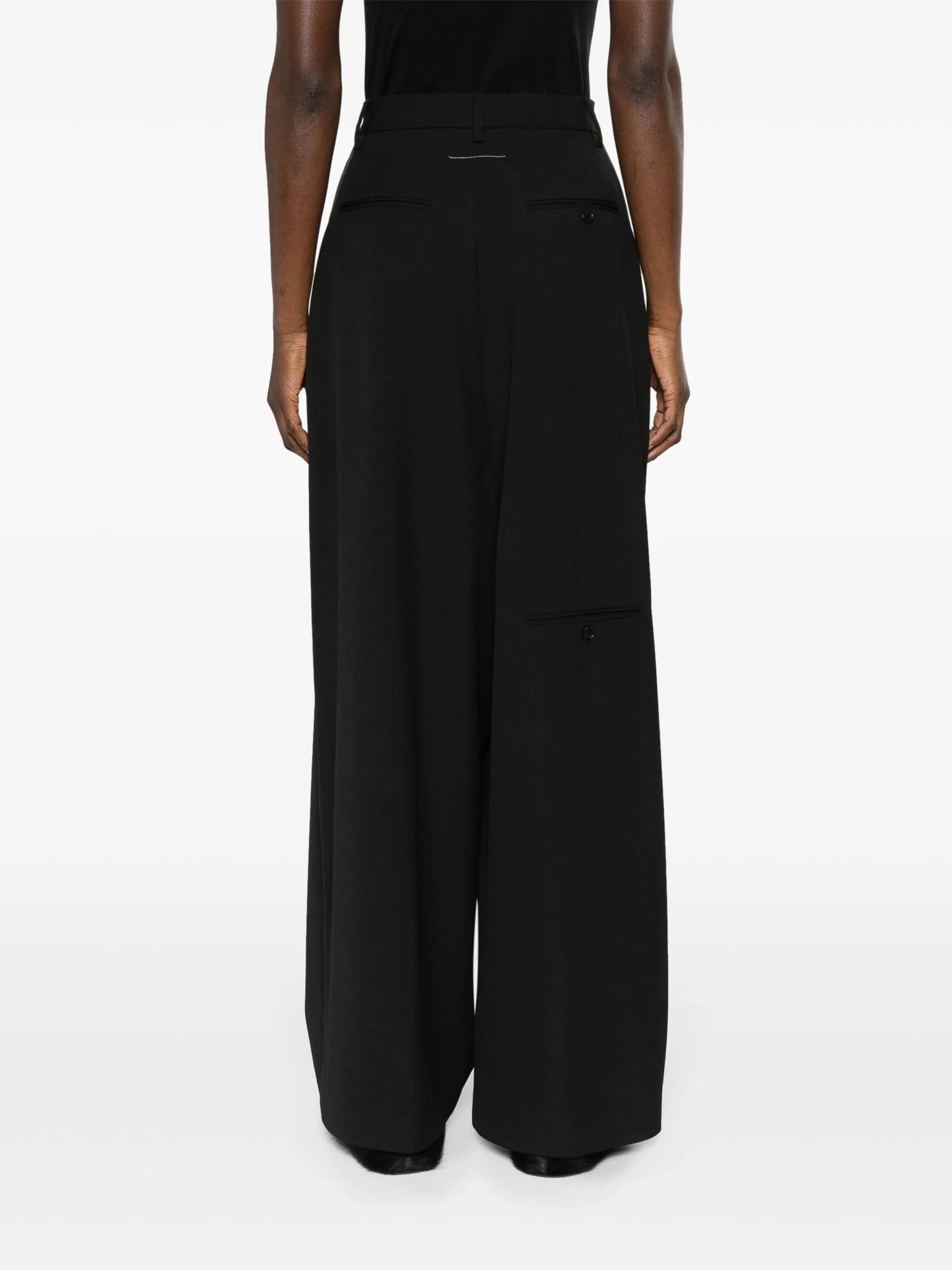 wide-leg tailored trousers