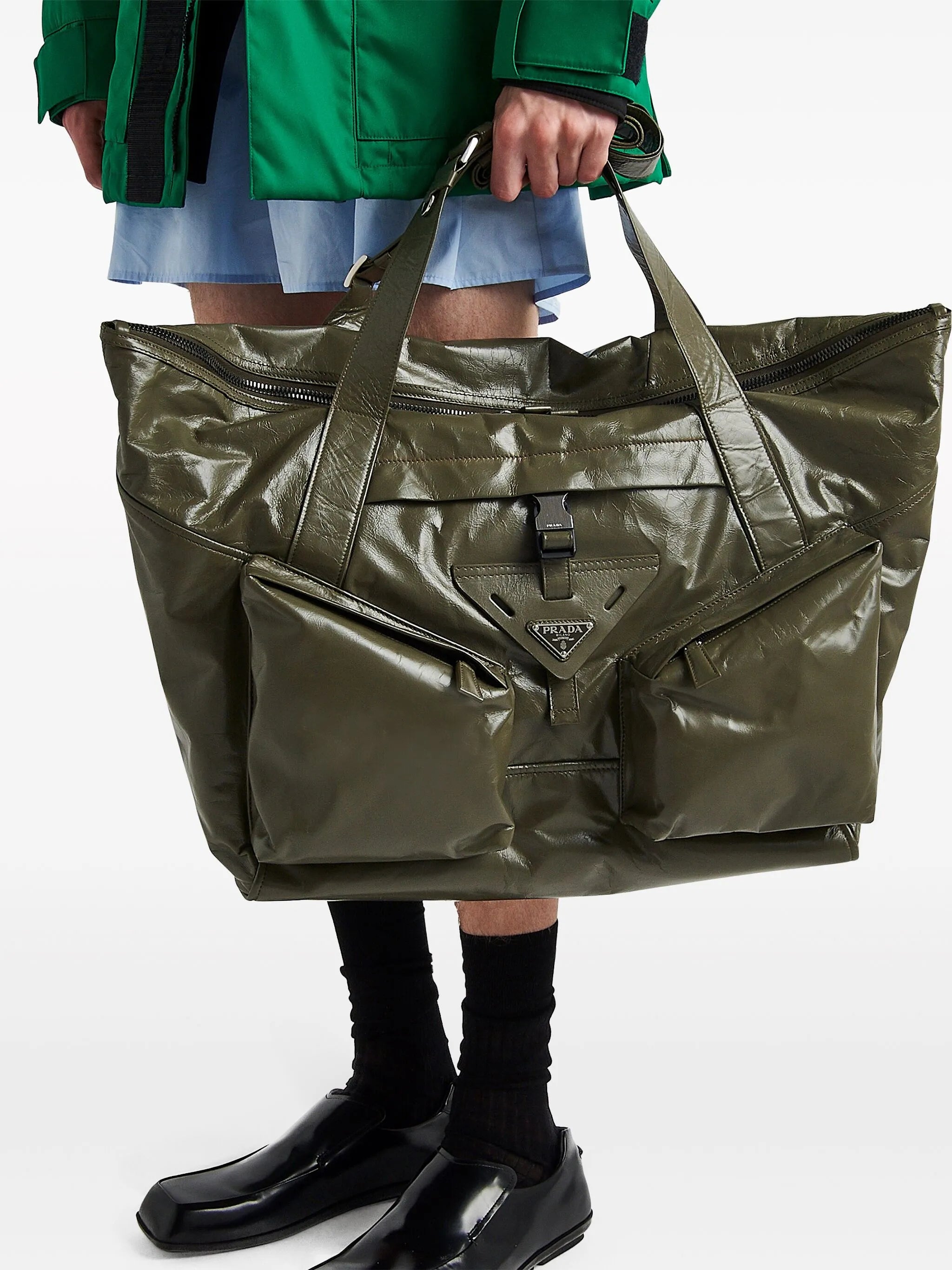 leather travel bag