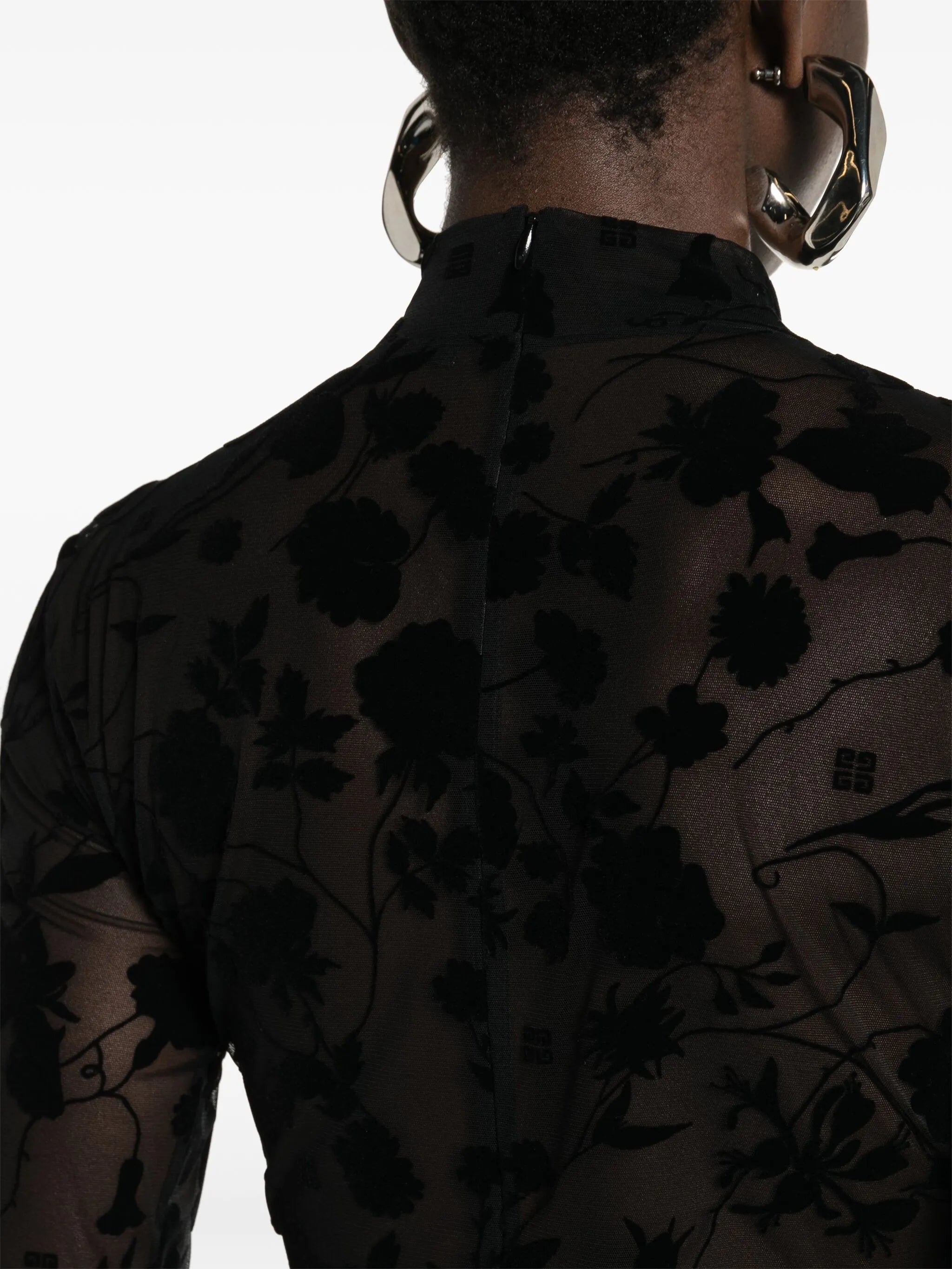 floral-flocked mesh body