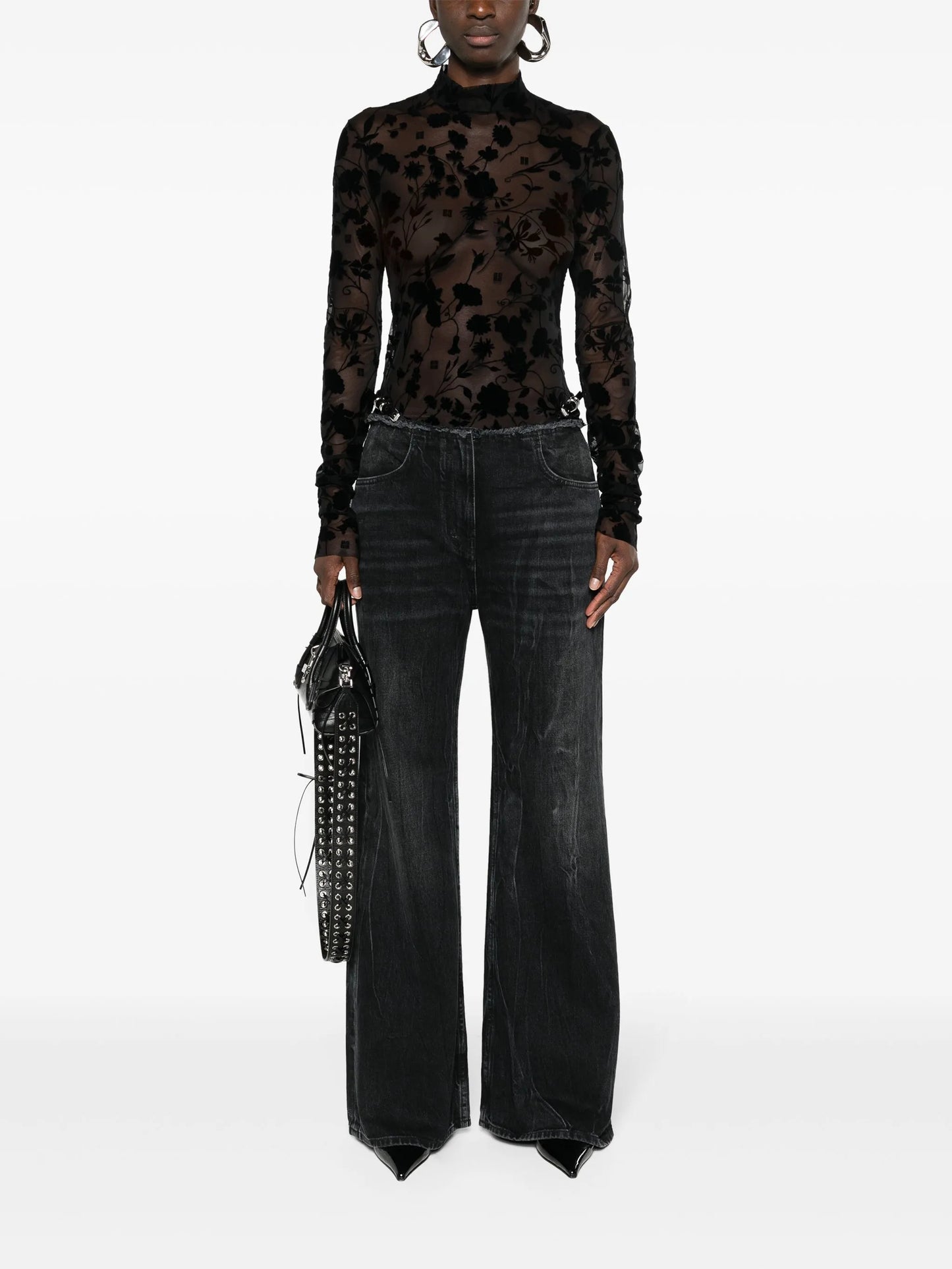 floral-flocked mesh body