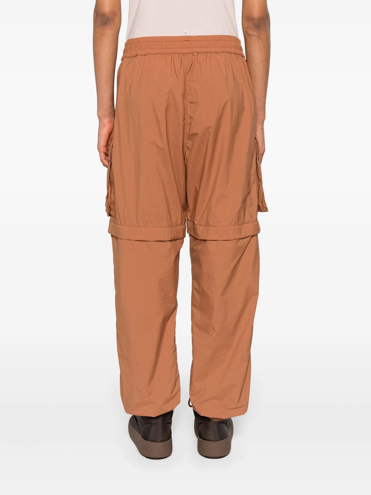 detachable-leg cargo trousers