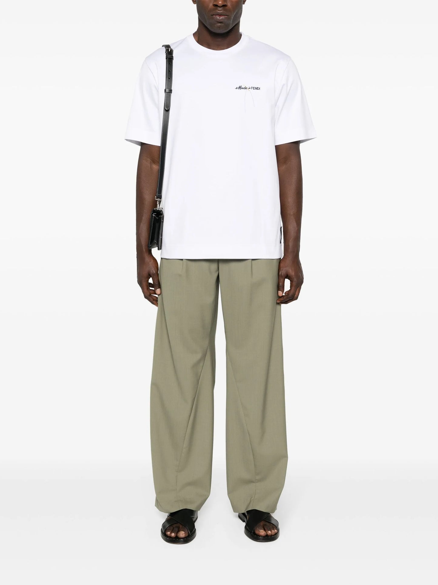 logo-embroidered T-shirt