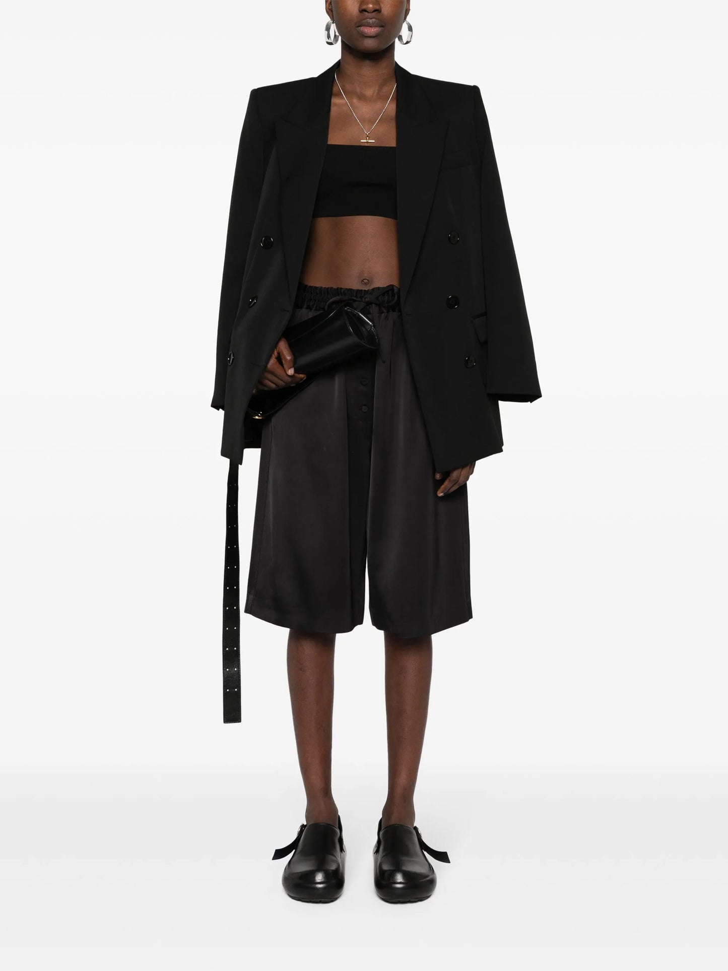 drawstring-fastening shorts