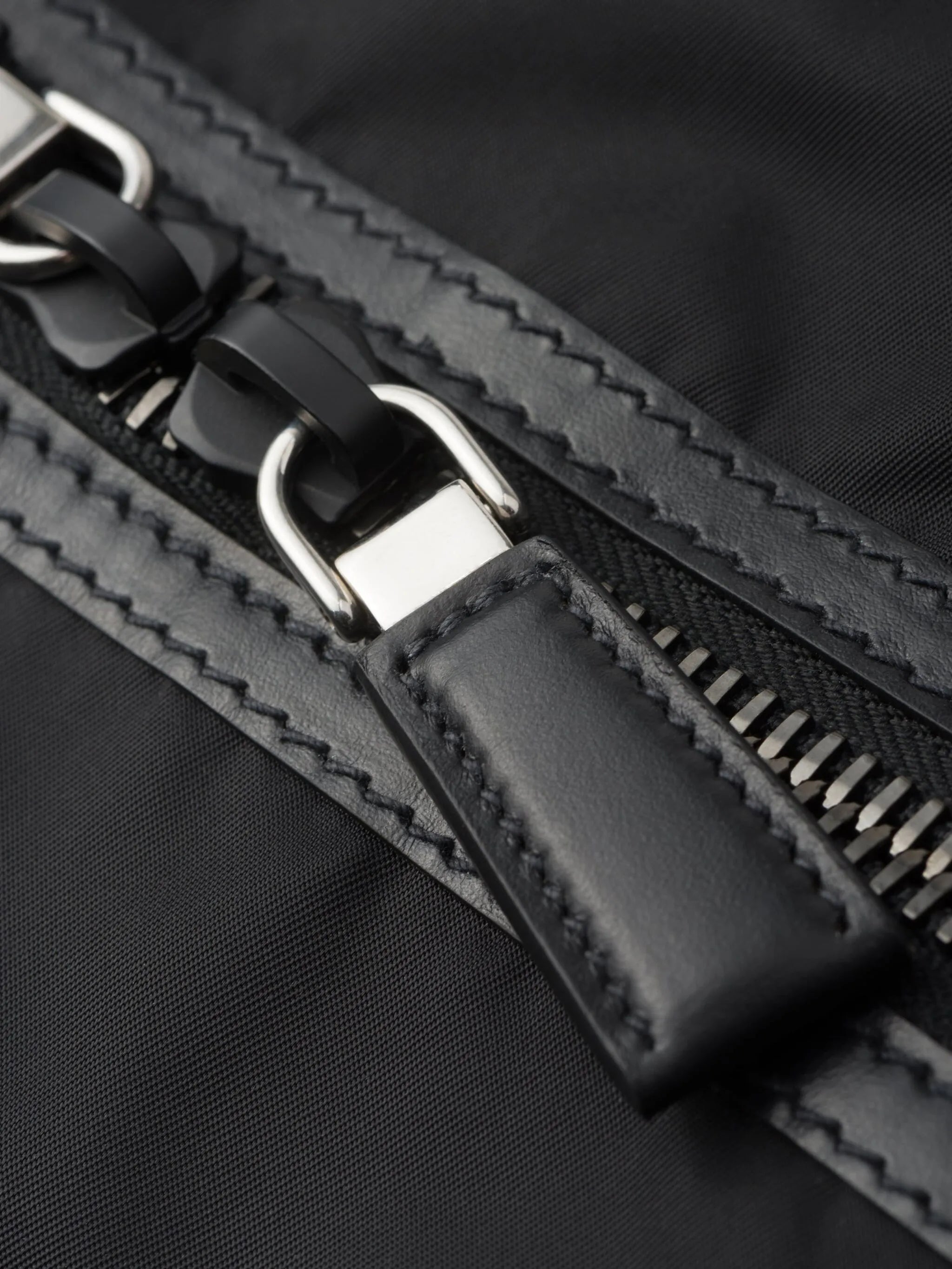 Re-Nylon tote bag