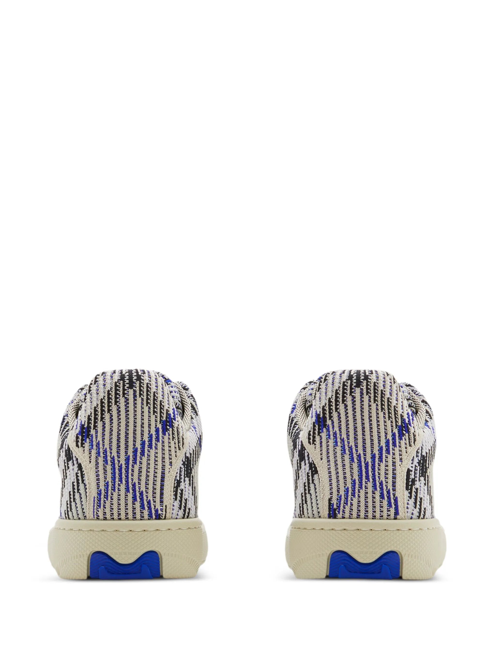 Box checked knitted sneakers
