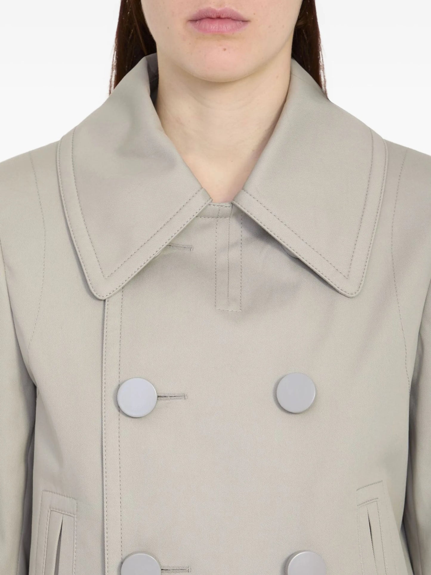 pointed-collar double-breasted jacket
