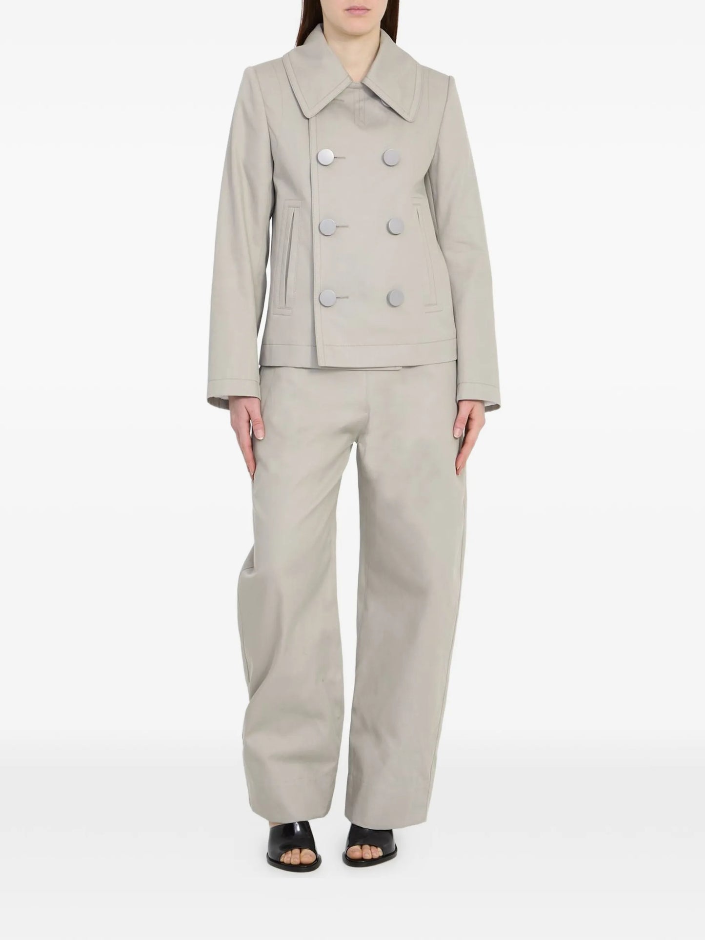 pointed-collar double-breasted jacket