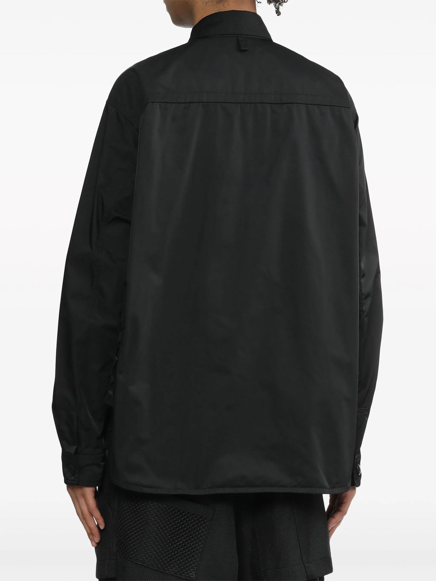 asymmetric pocket-detail shirt