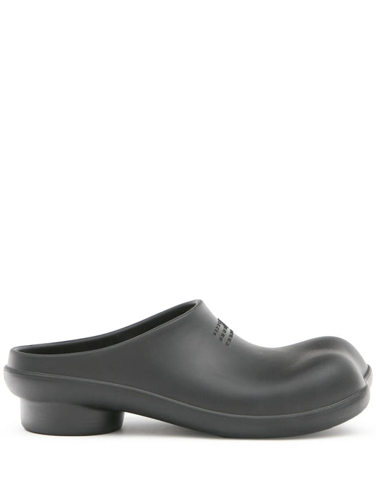 Anatomic numbers-motif slippers