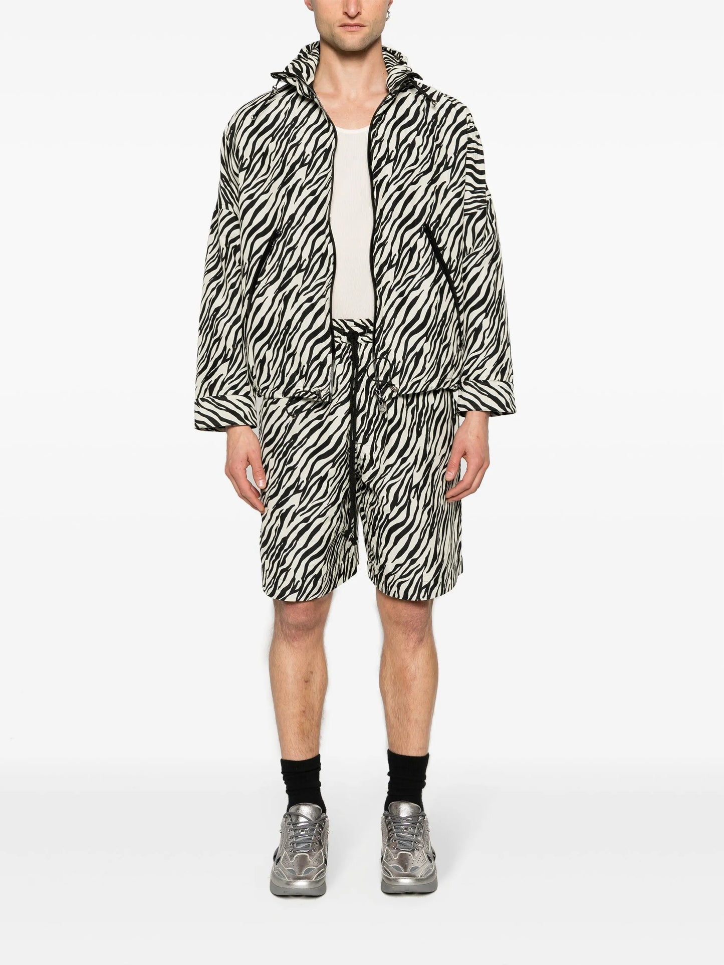 zebra-print elasticated-waist shorts