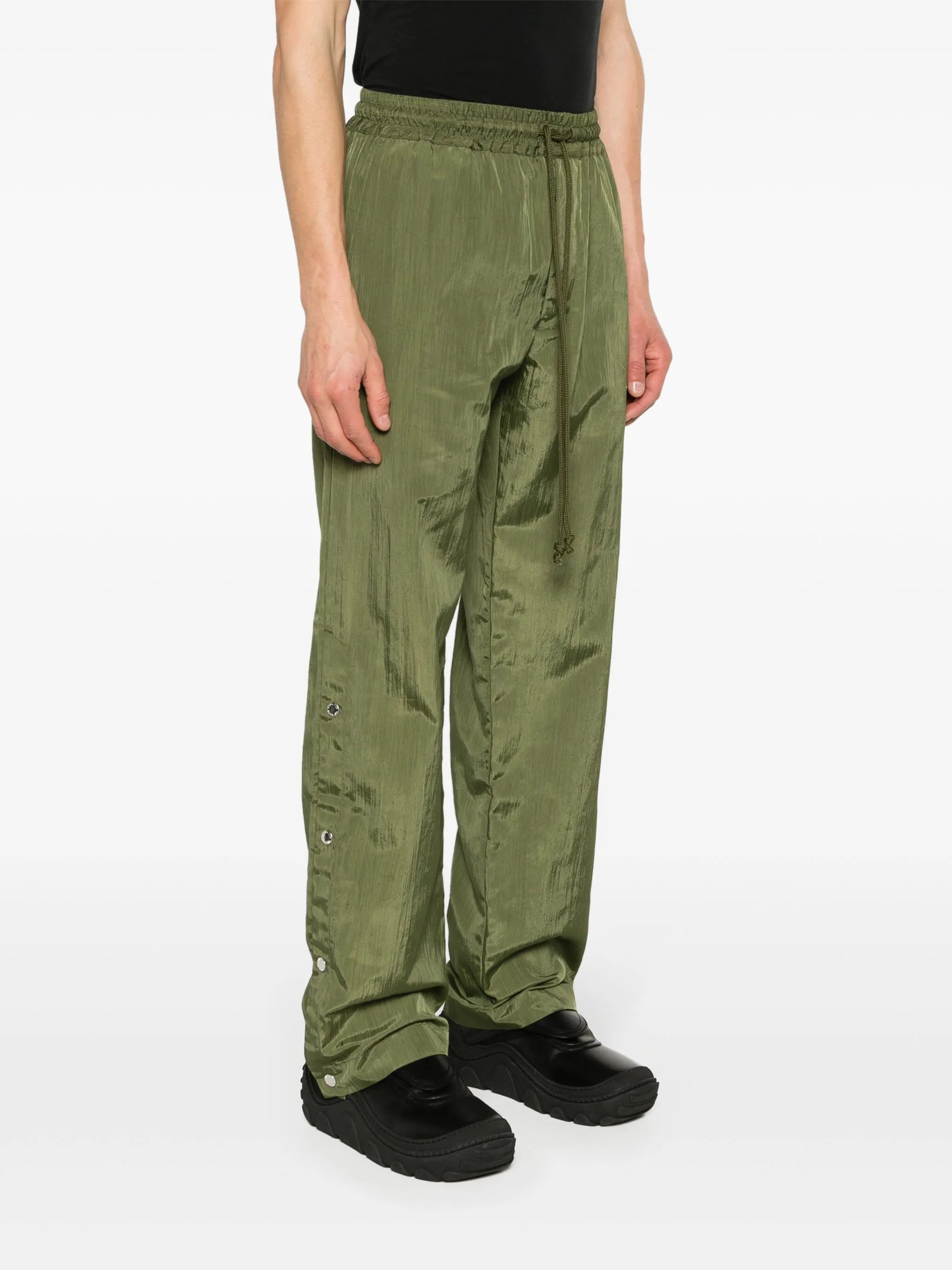 logo-studs straight-leg trousers