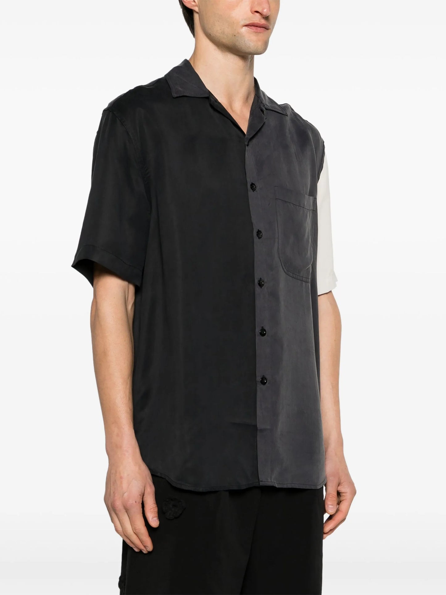 two-tone short-sleeve shirt