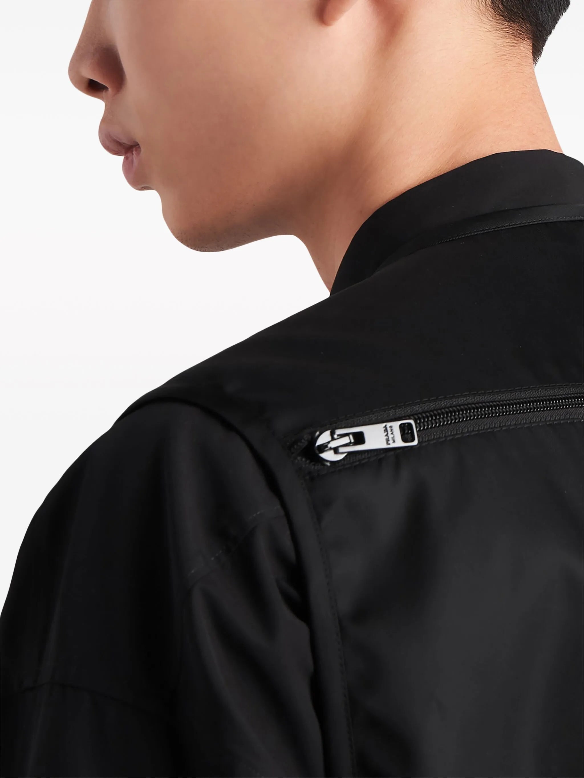 multi-pocket gilet