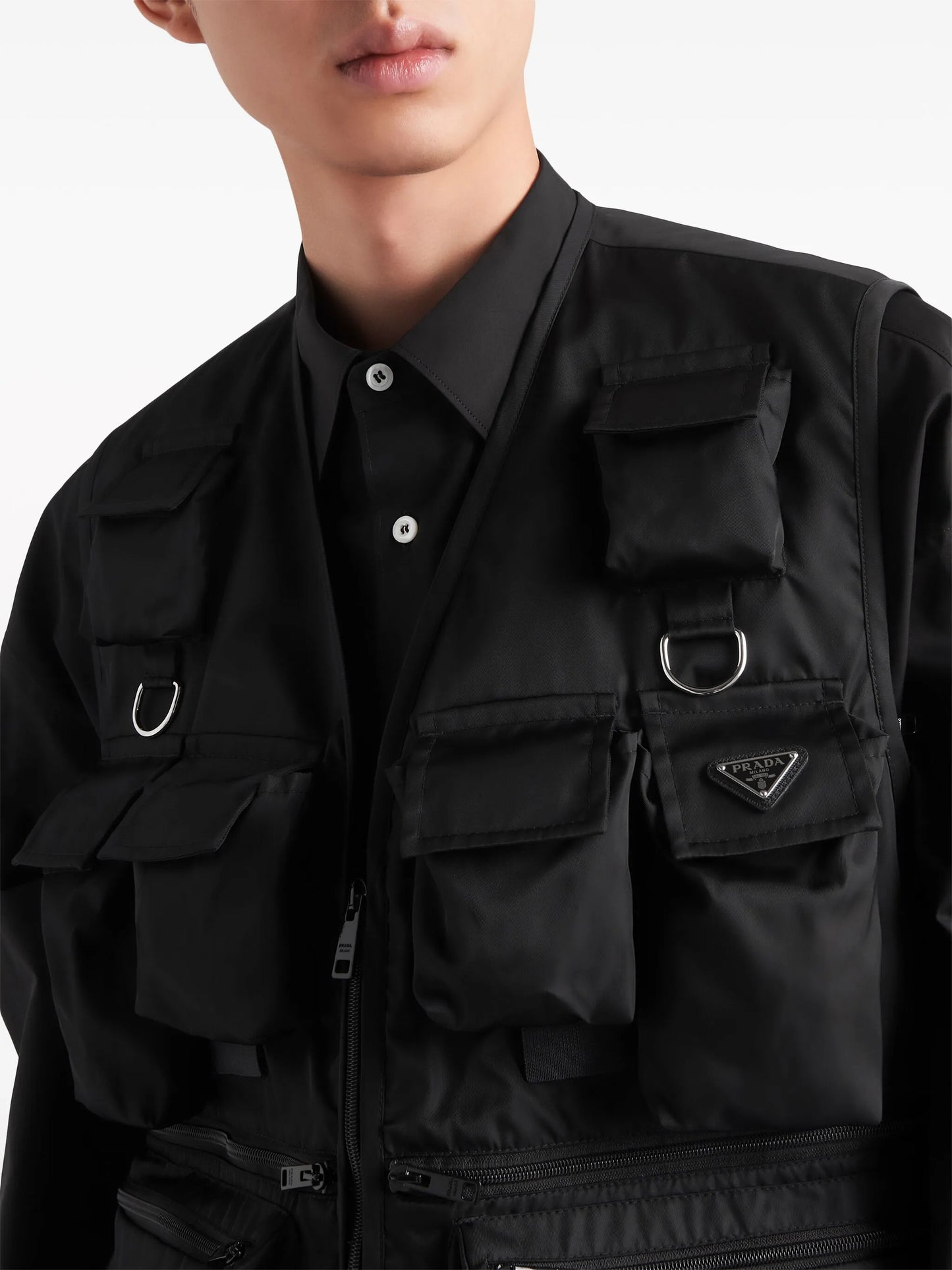 multi-pocket gilet