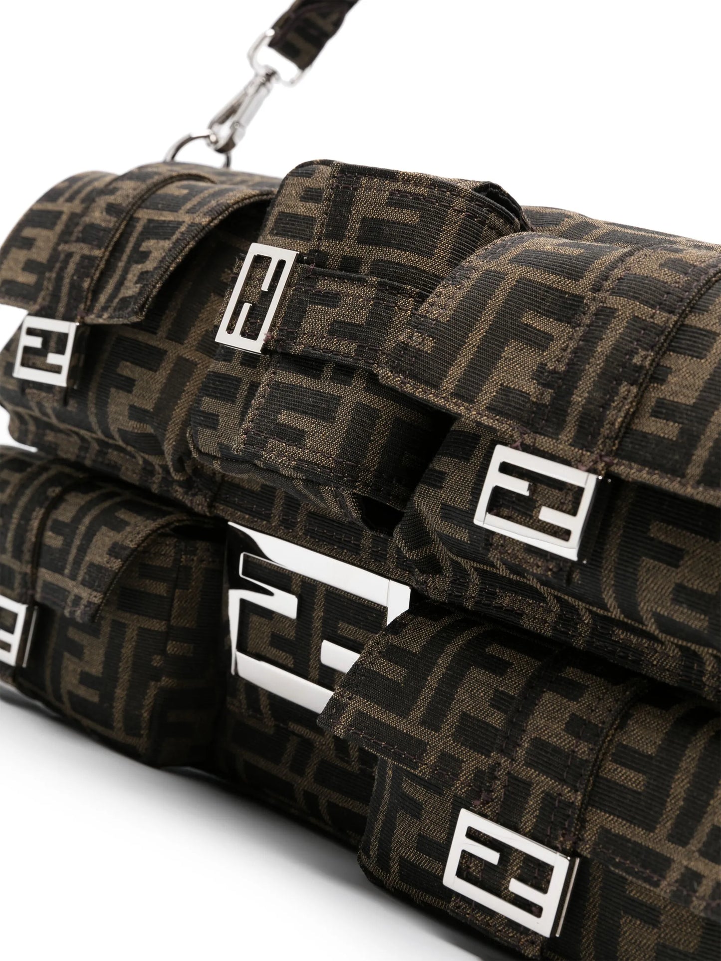 maxi Multipocket Baguette shoulder bags