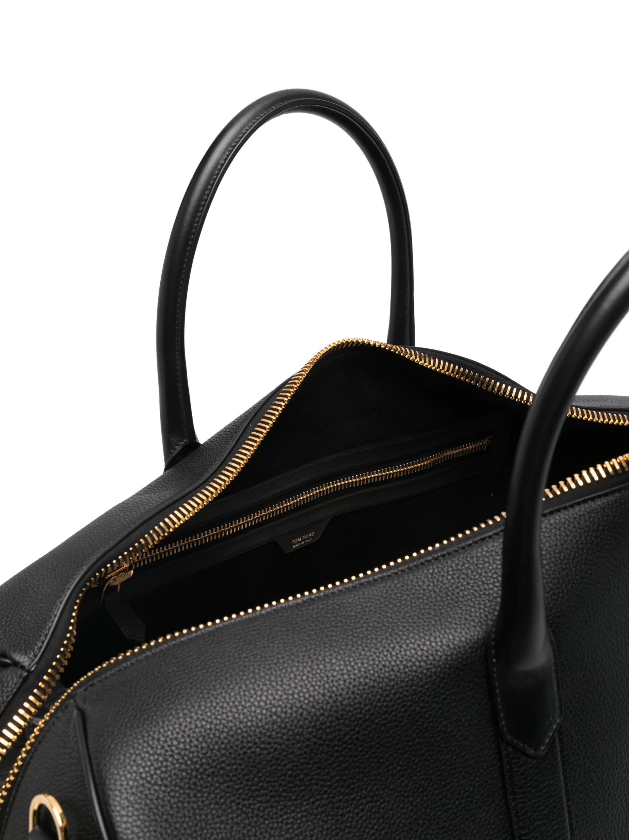 zipped leather holdall