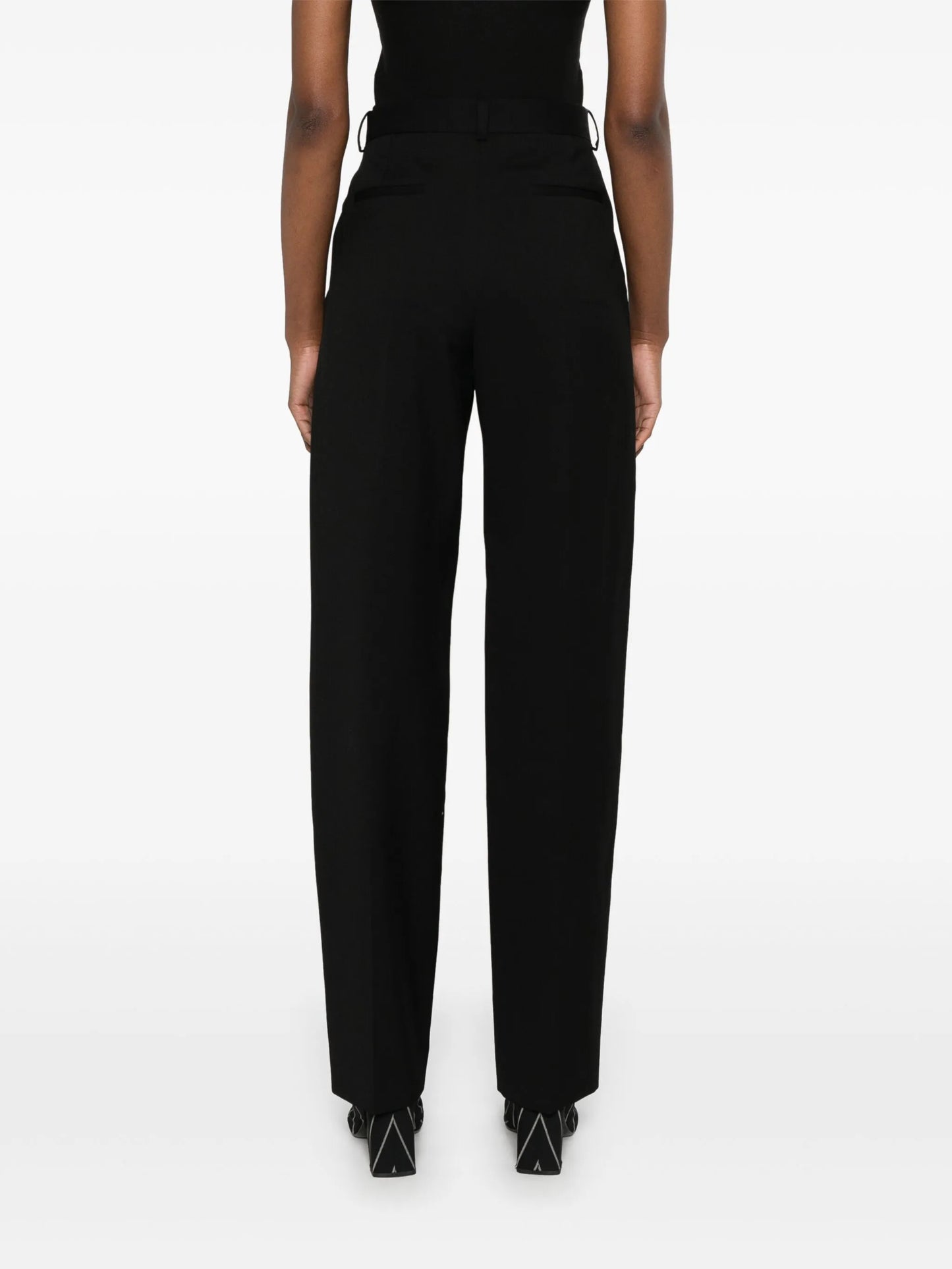 straight-leg trousers