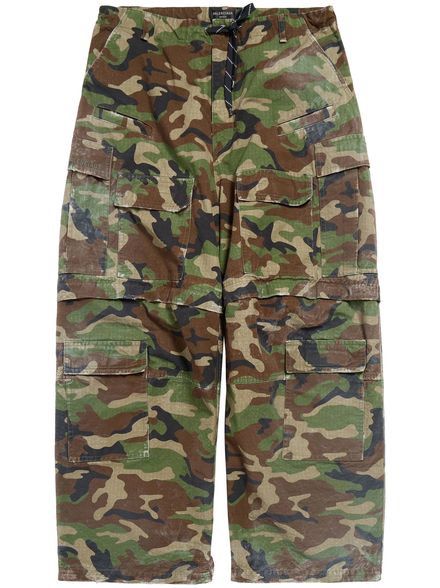 wide-leg cargo trousers