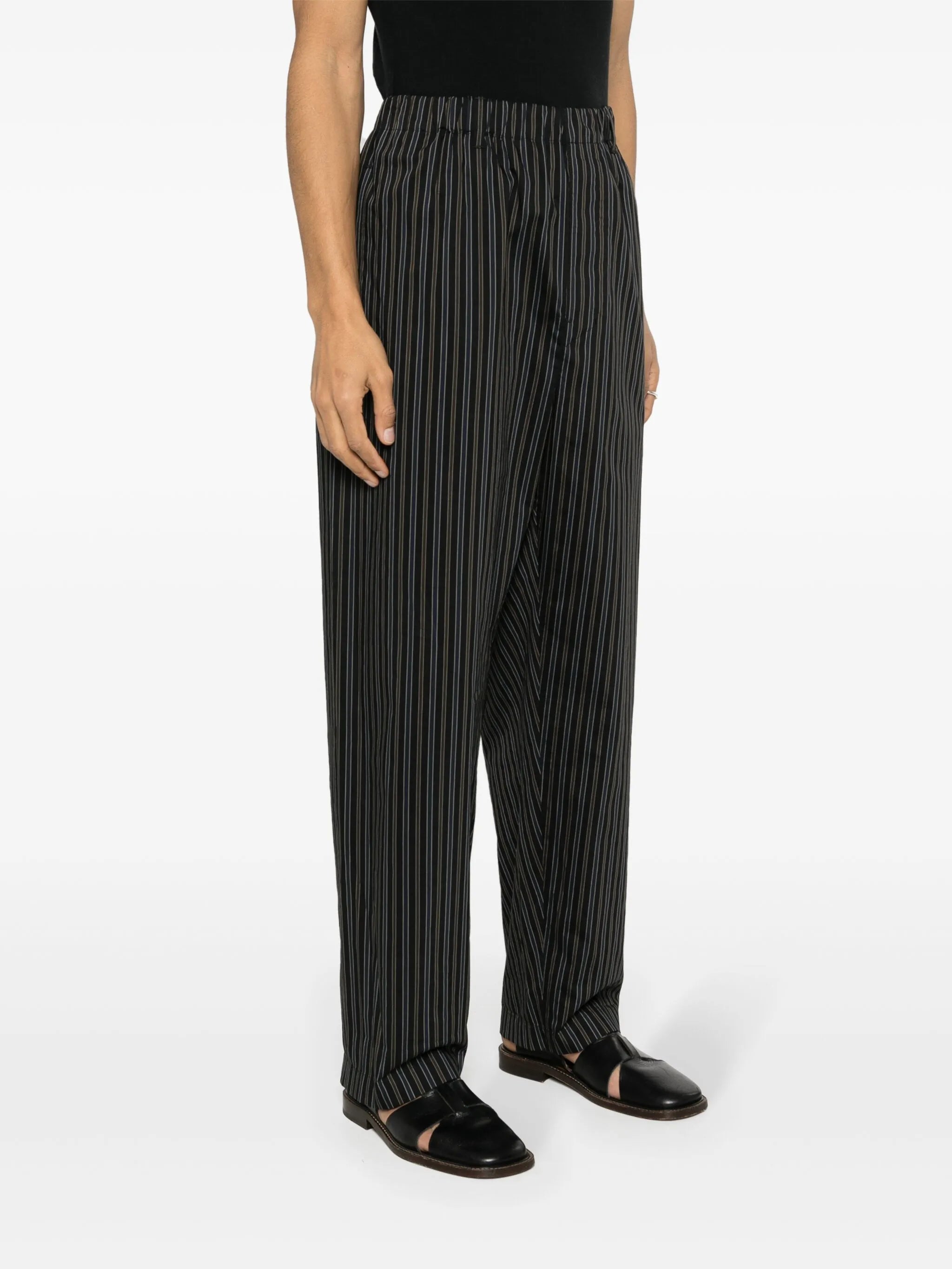 drawstring-fastening trousers