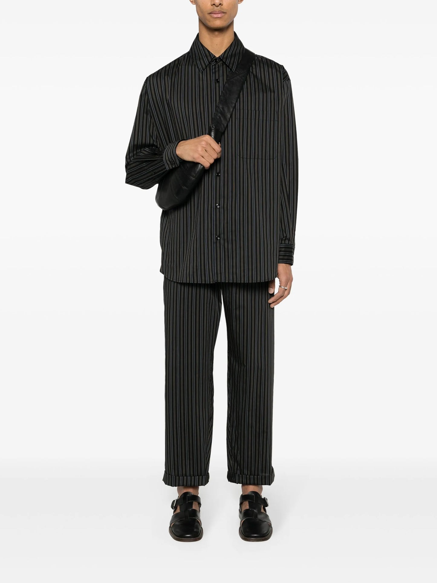 drawstring-fastening trousers