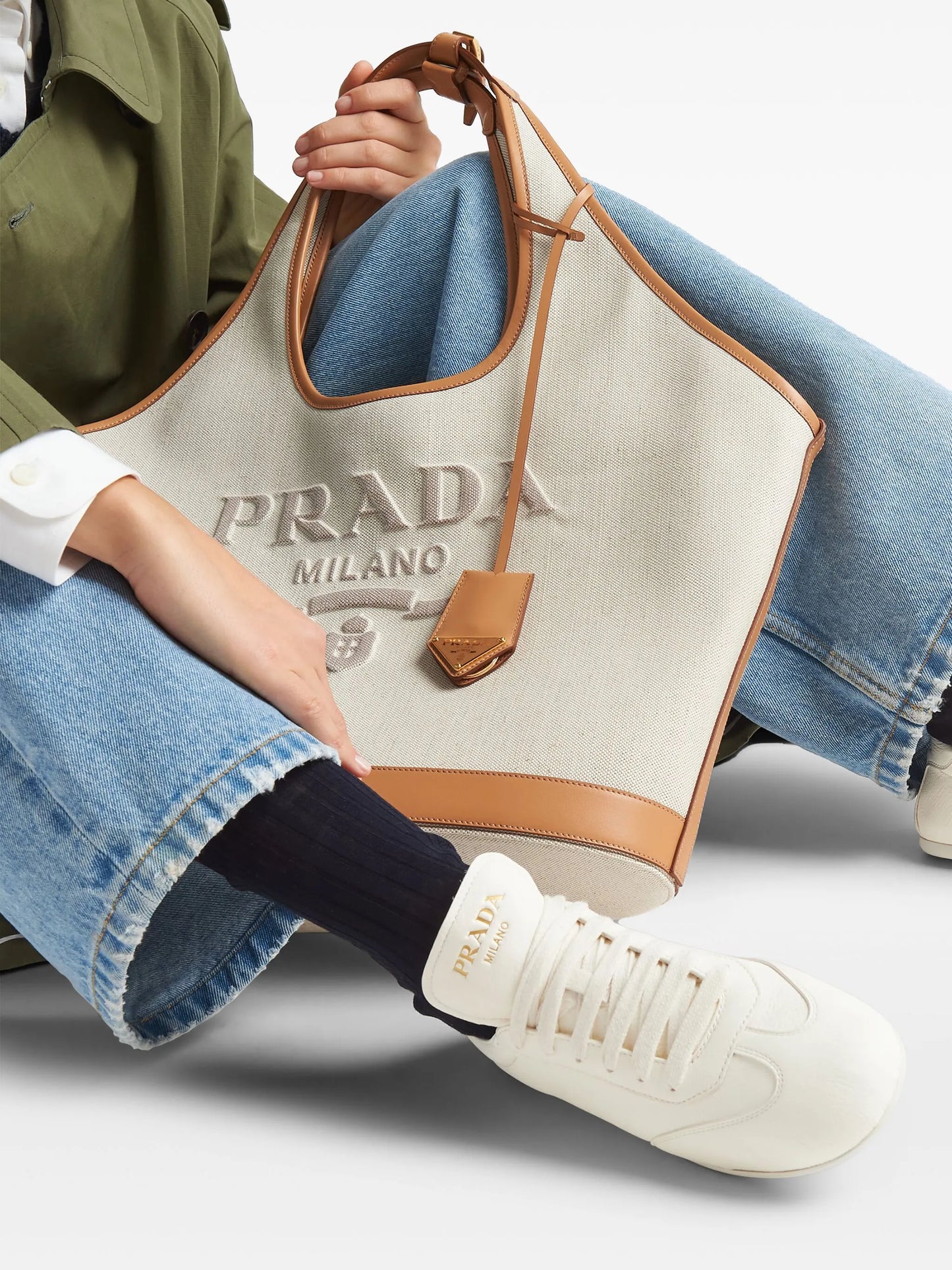 logo-print leather sneakers