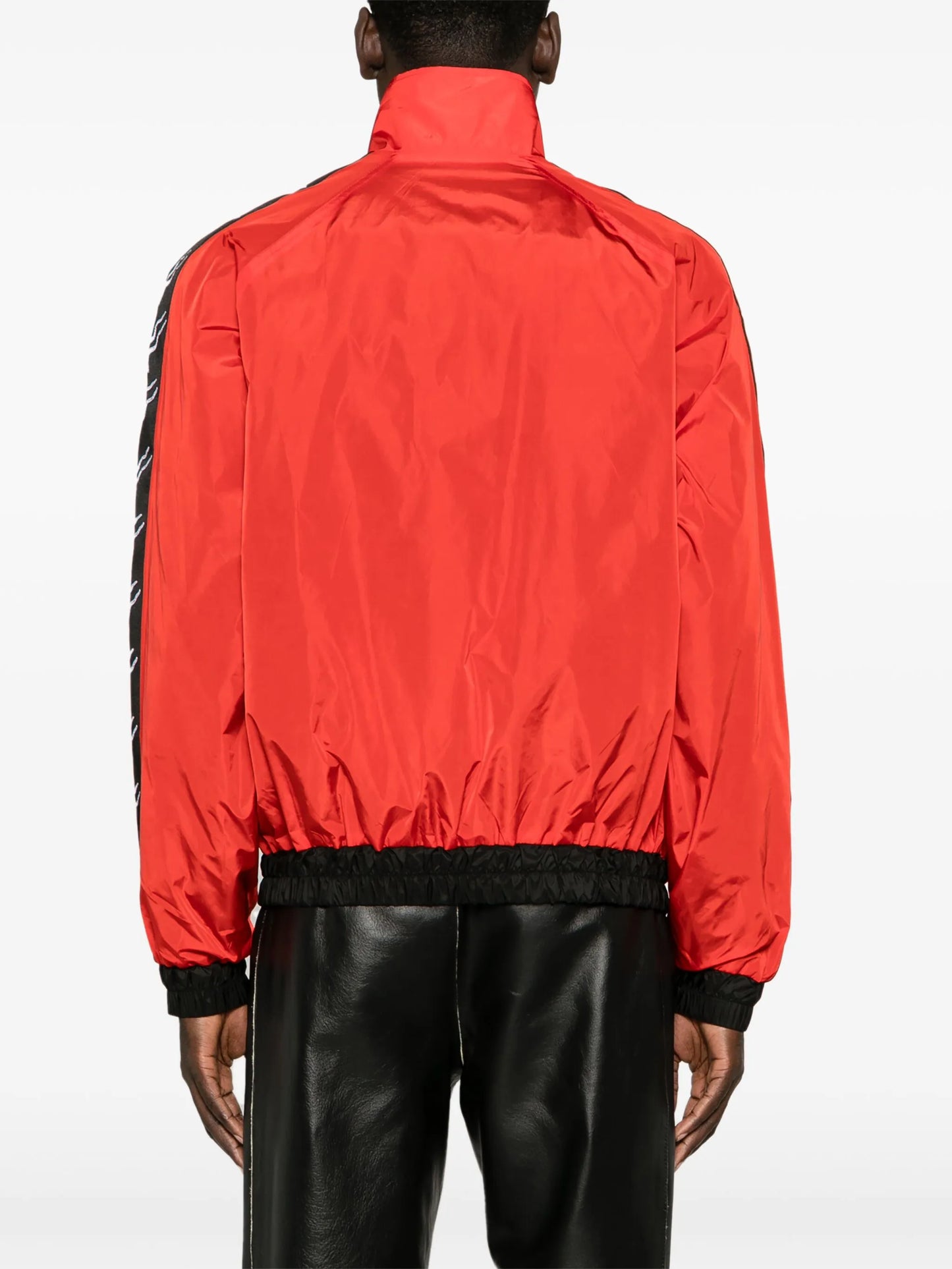 L-D colour-block windbreaker