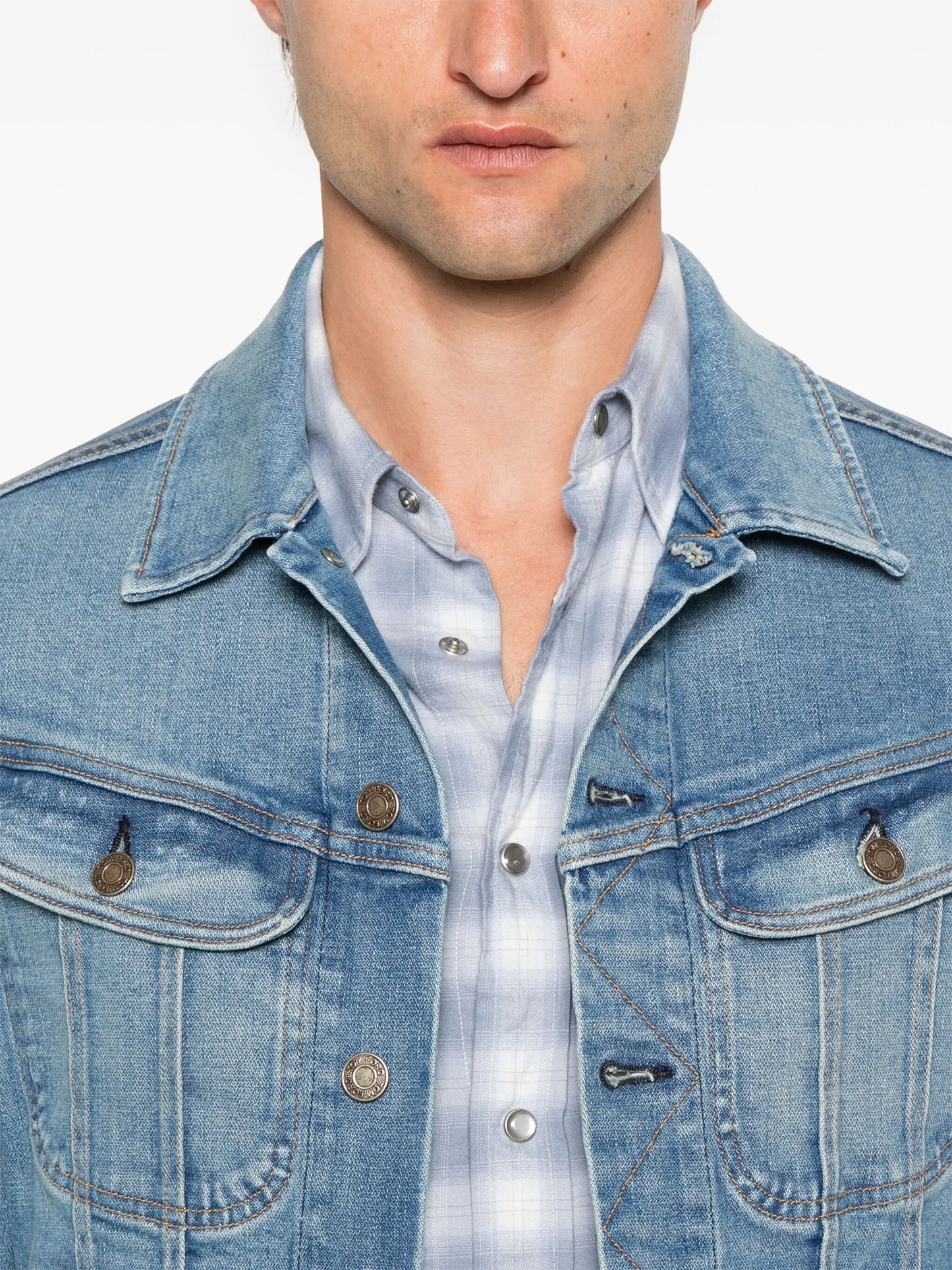Broken jacket