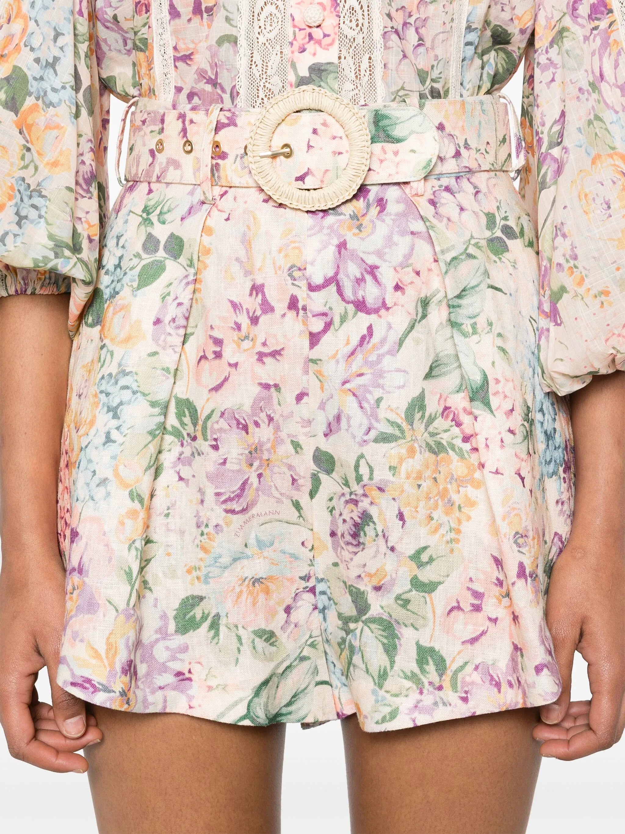 Halliday Tuck belted linen shorts