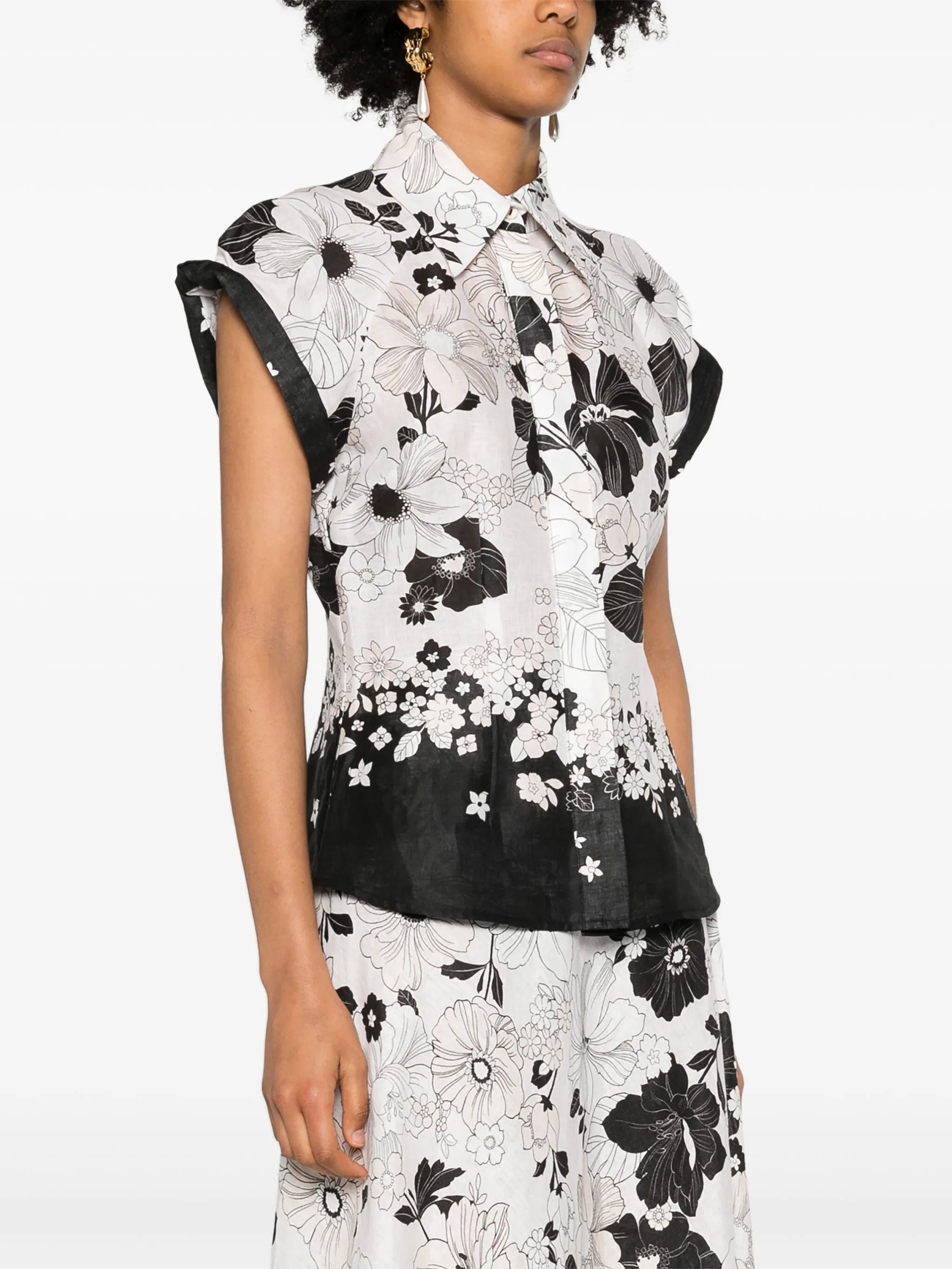 Pop floral-print shirt