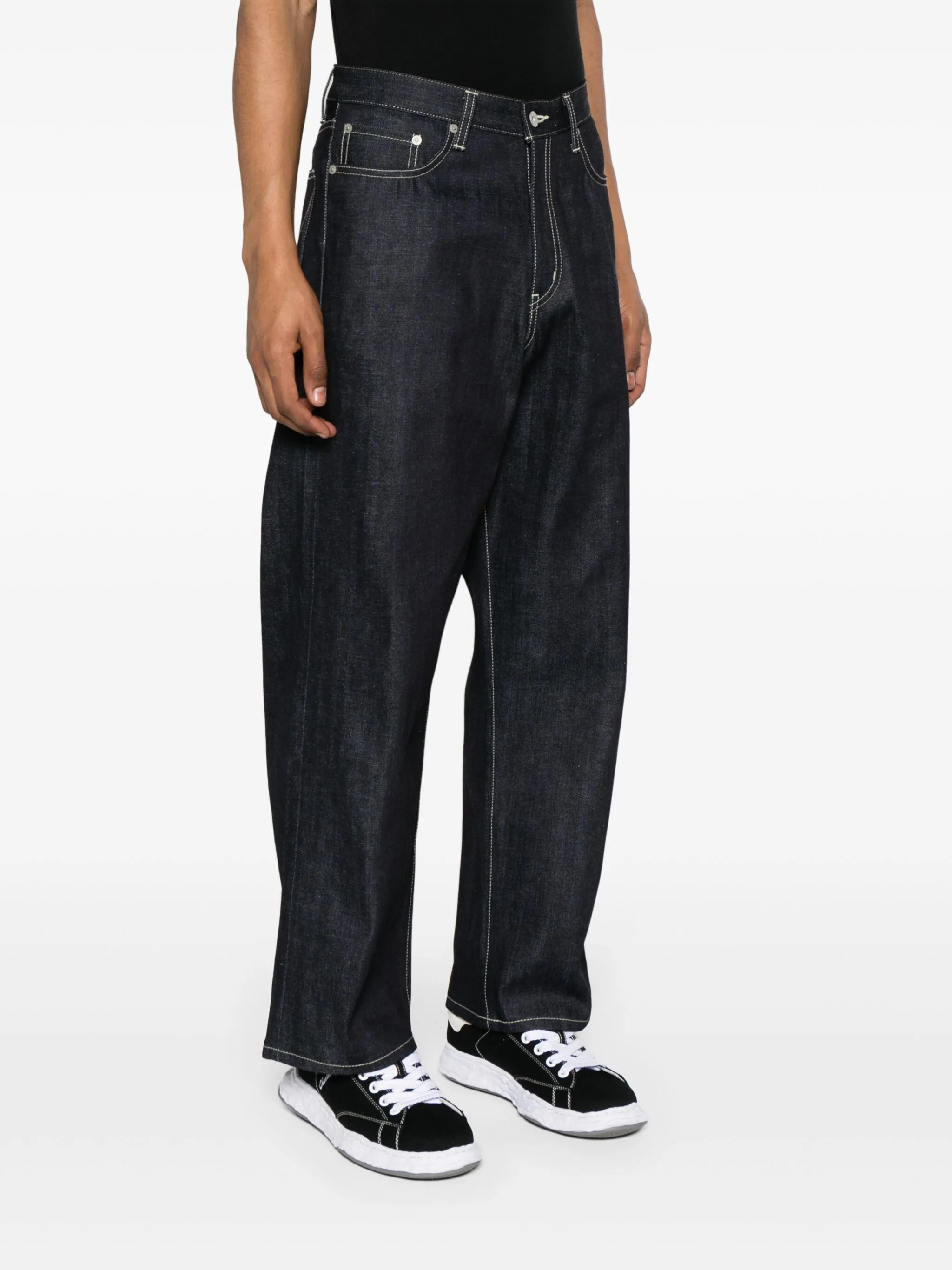 low-rise wide-leg jeans