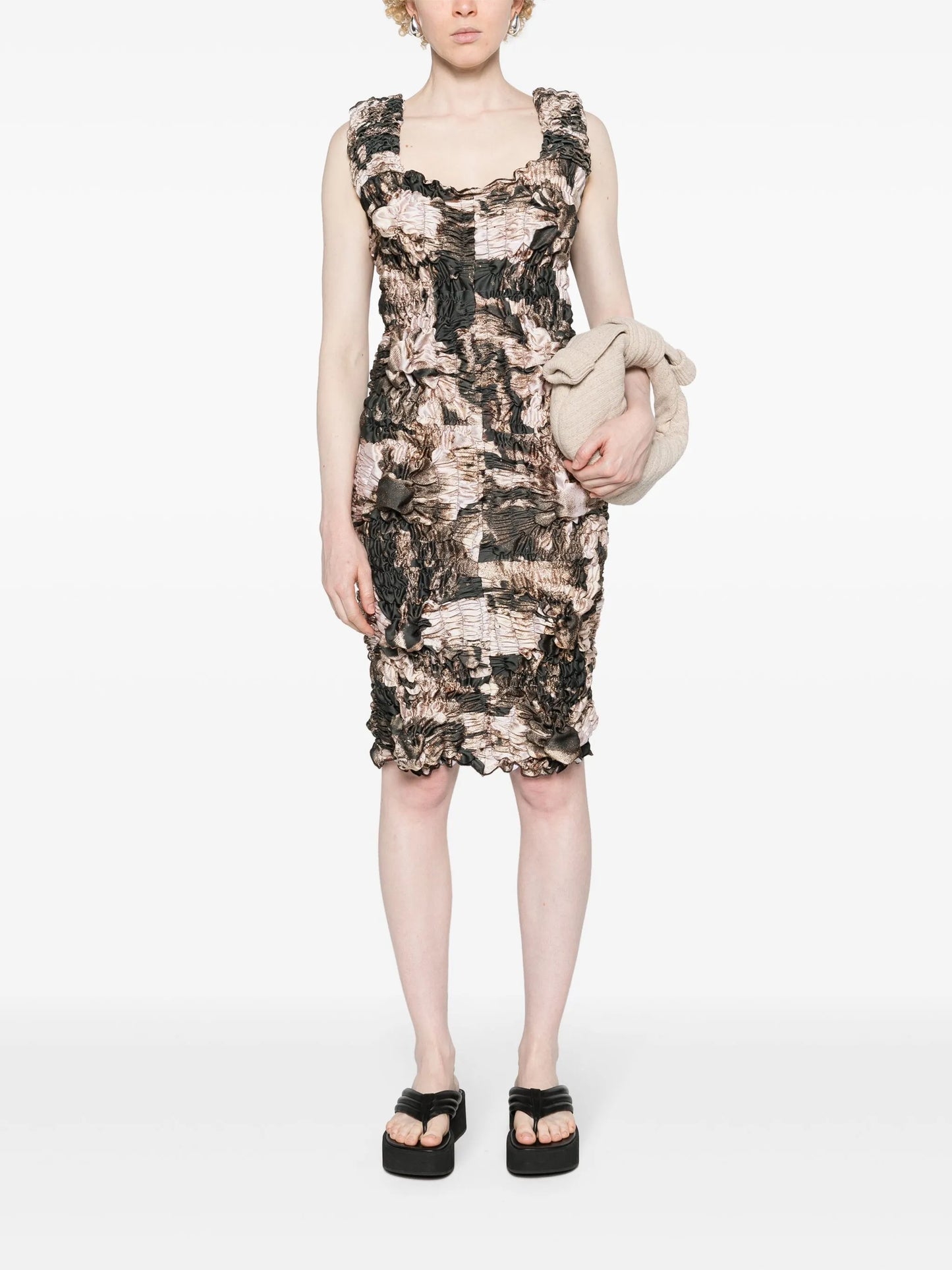 Twist cocktail minidress
