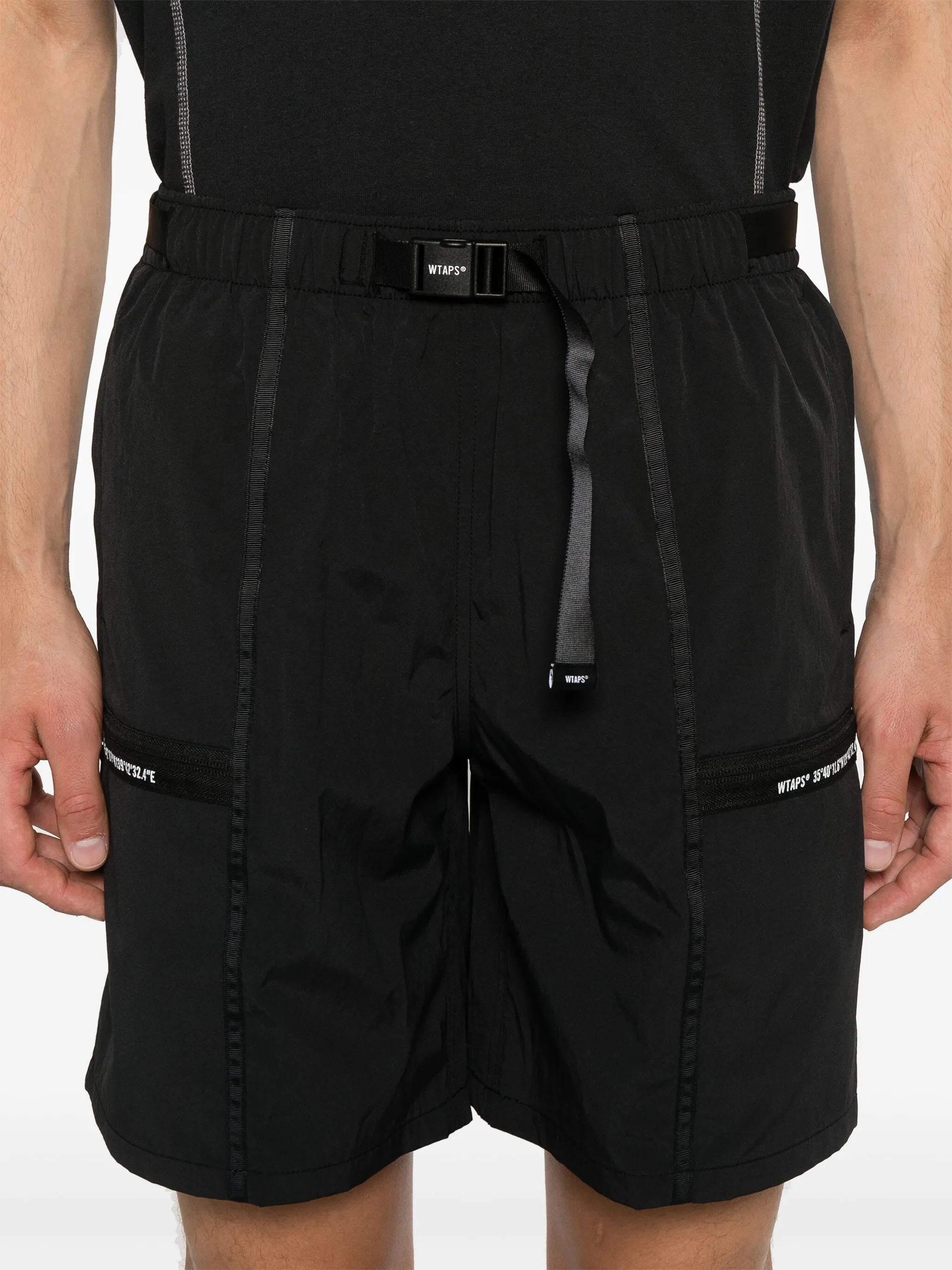 logo-print cargo shorts