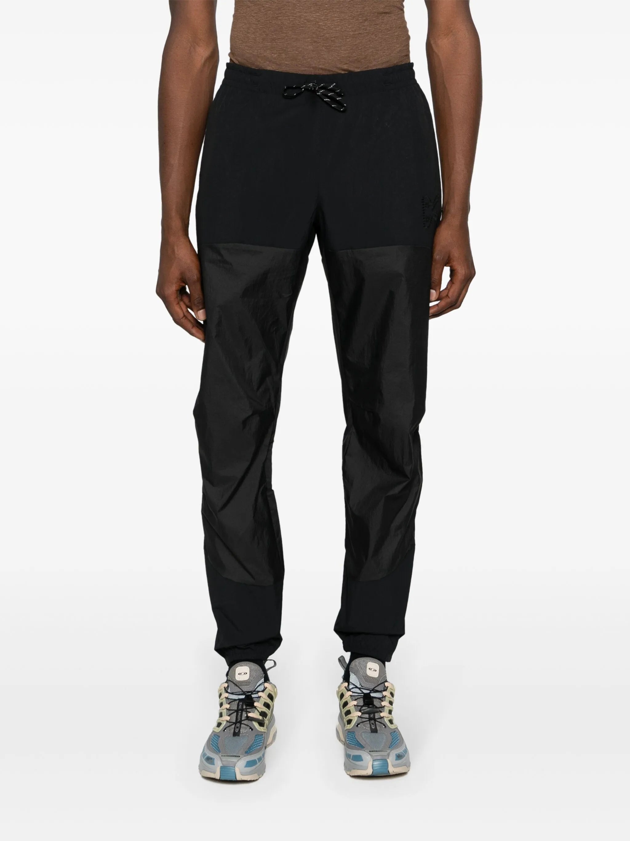 DWR mid-rise track trosuers