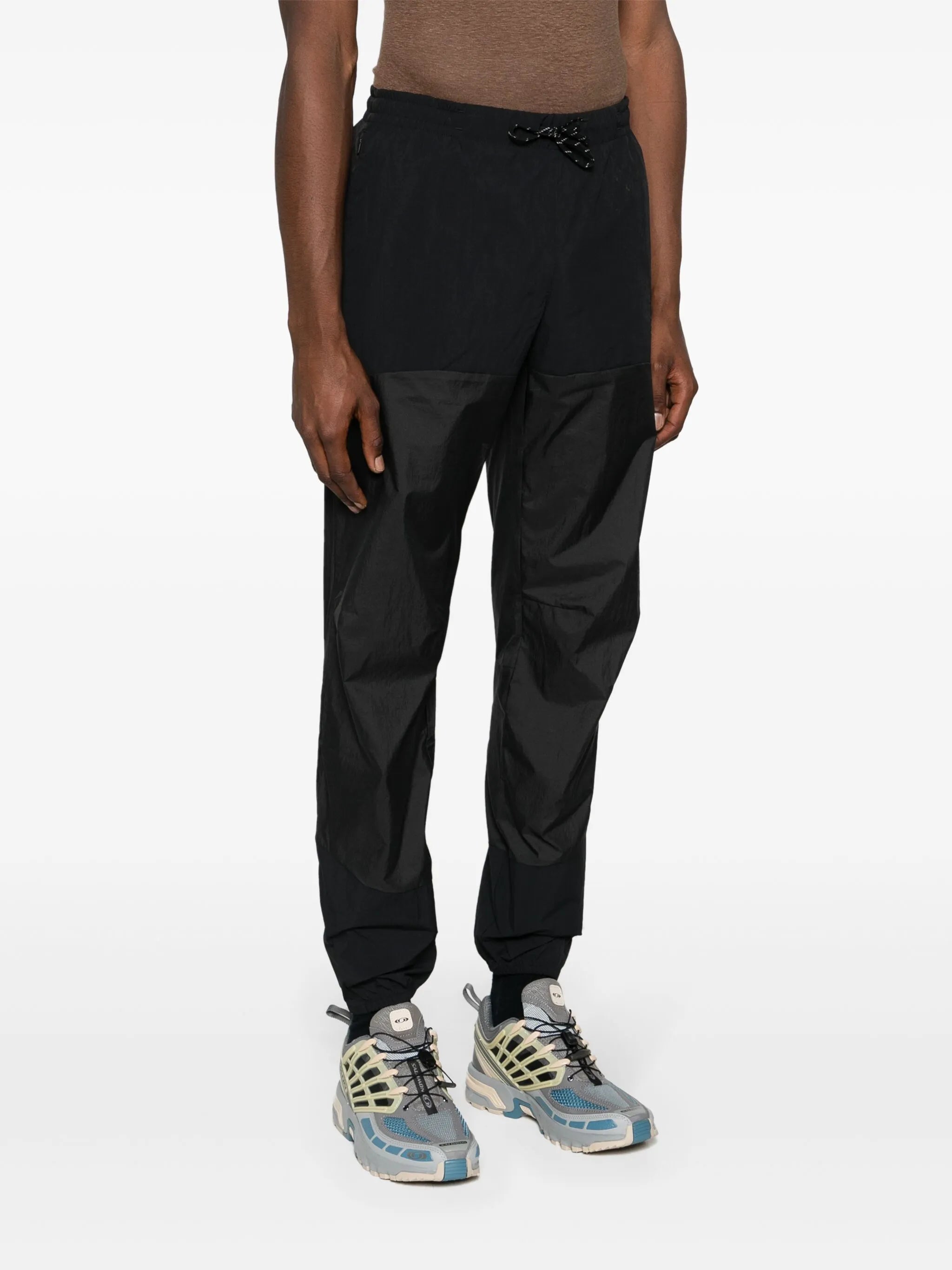 DWR mid-rise track trosuers