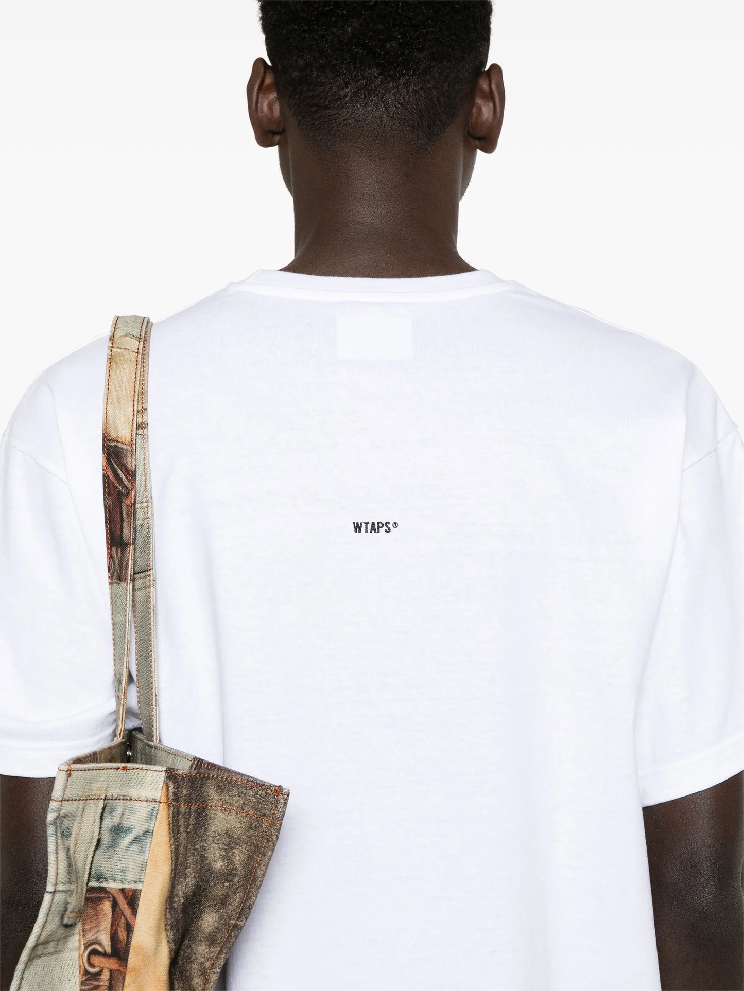 logo-patch cotton T-shirt