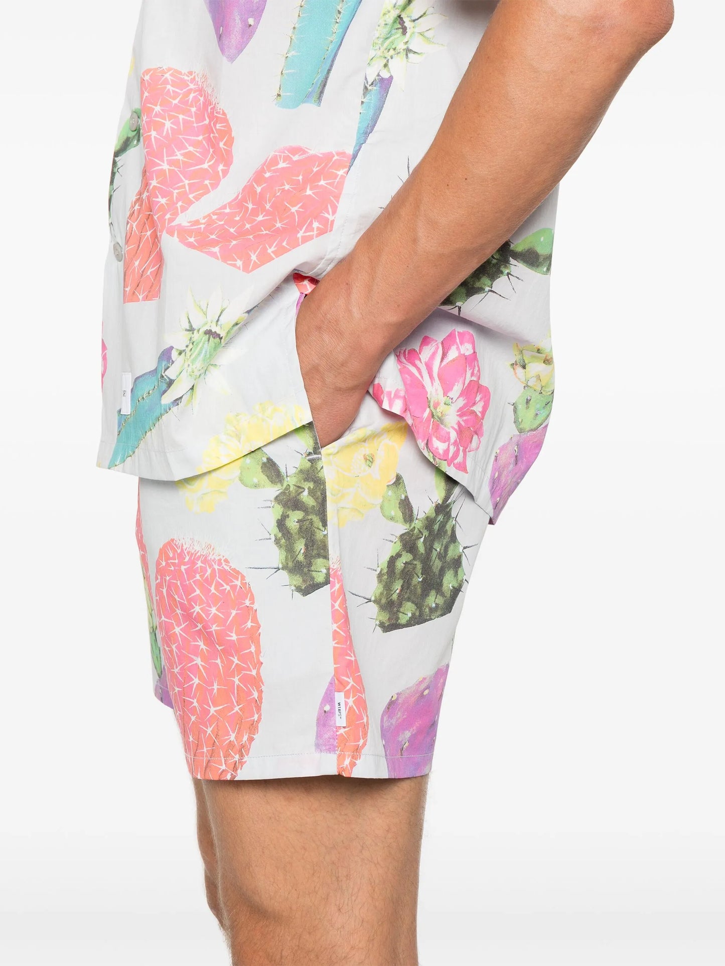 cacti-print shorts