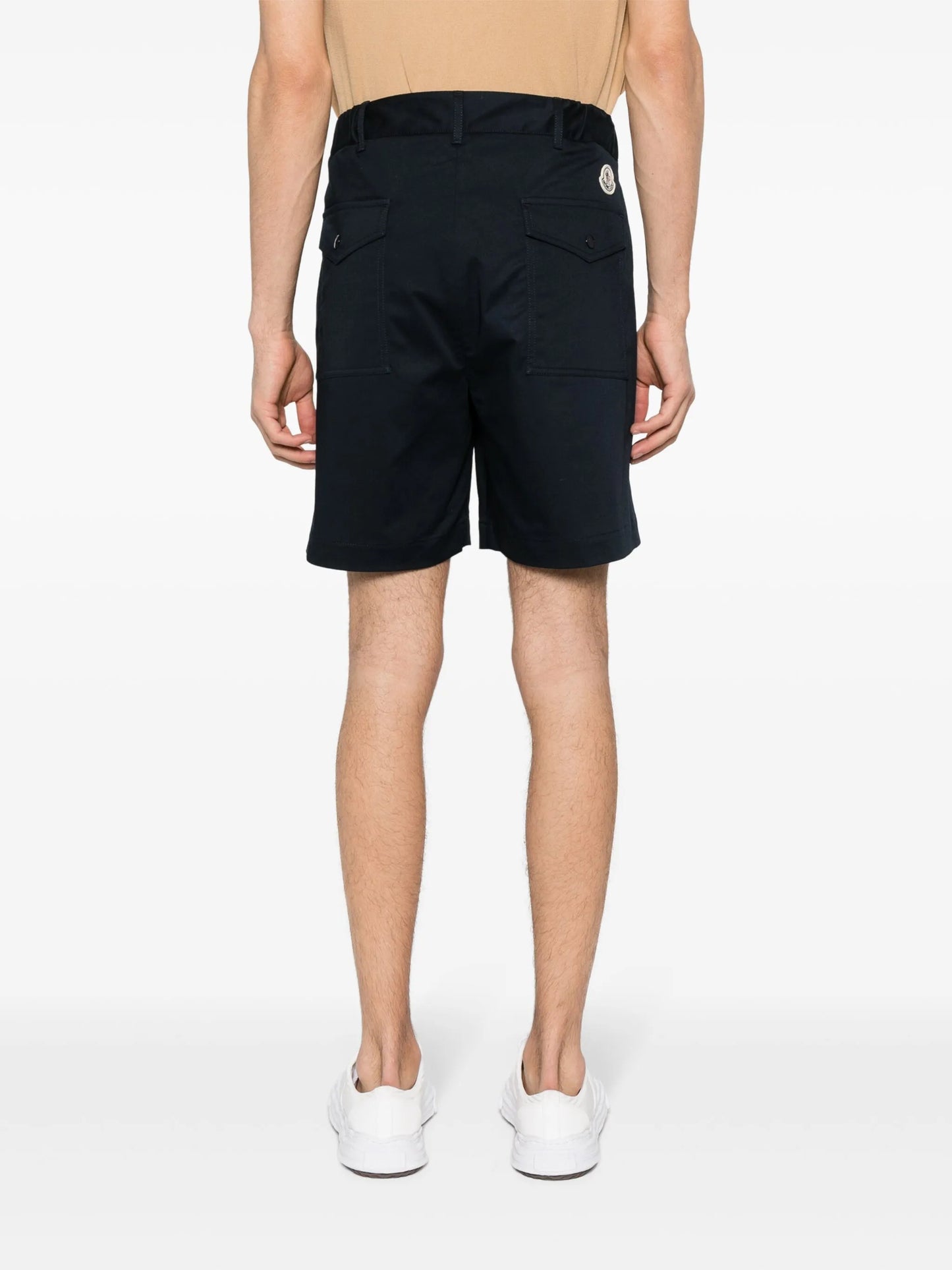 logo-patch shorts