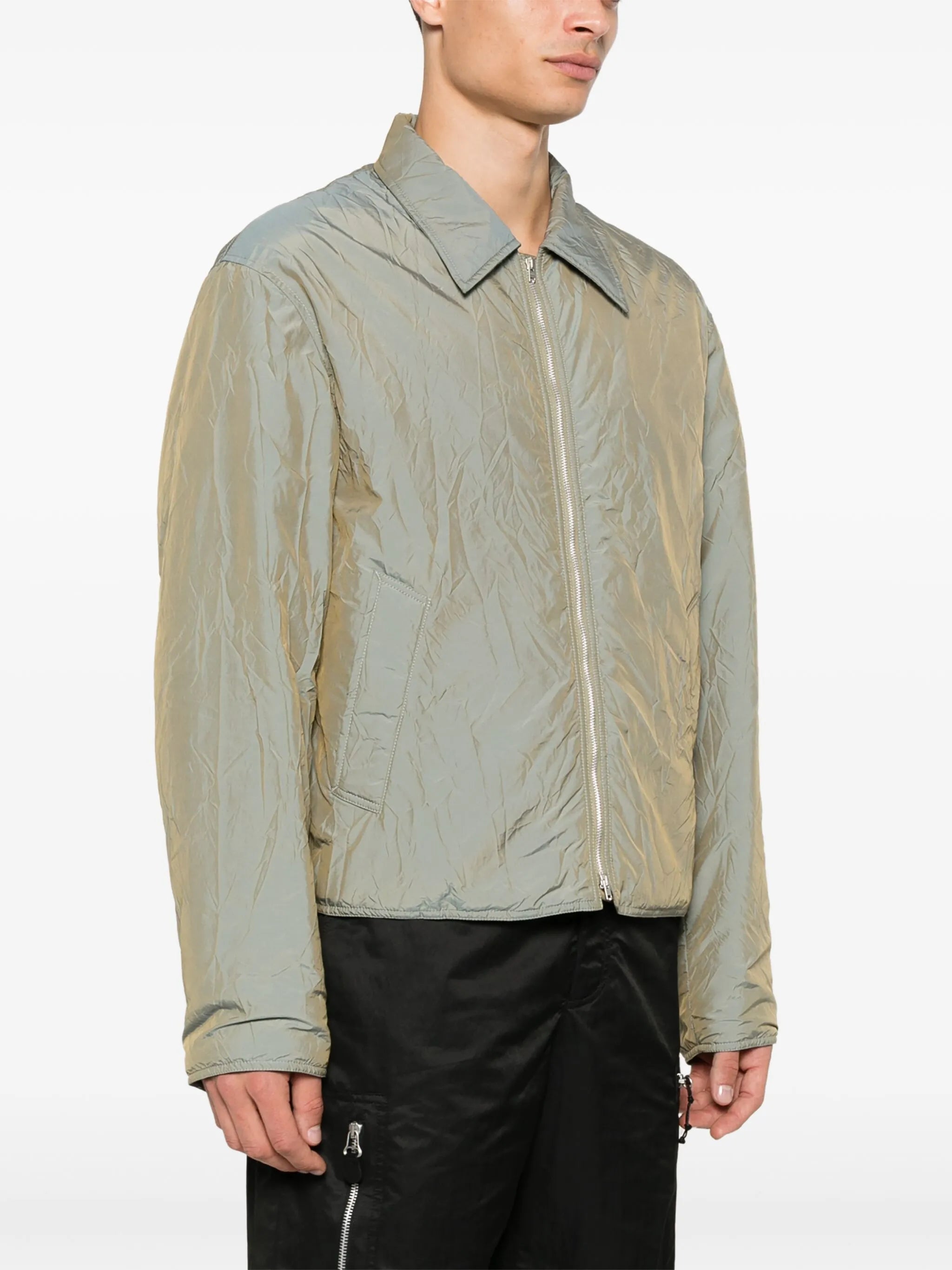 Slight jacket